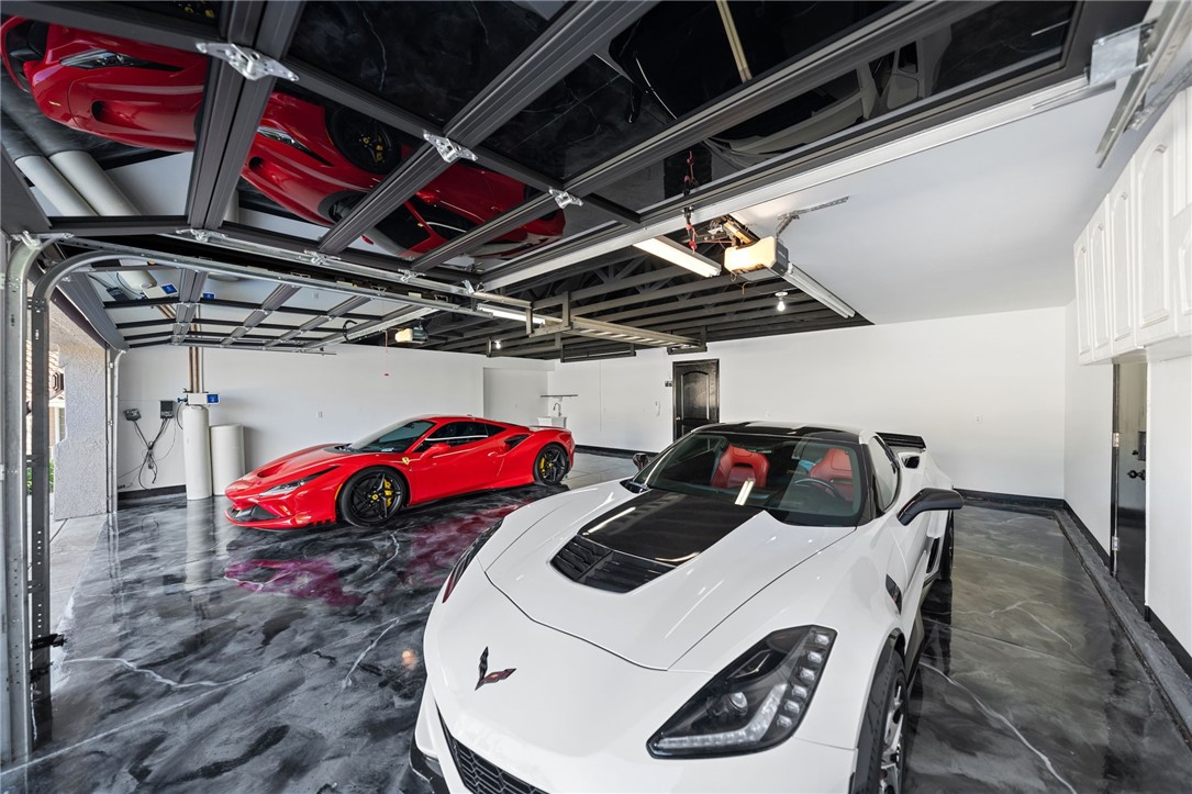 22001 Loch Lomond Drive