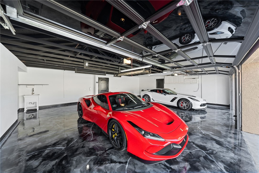 22001 Loch Lomond Drive