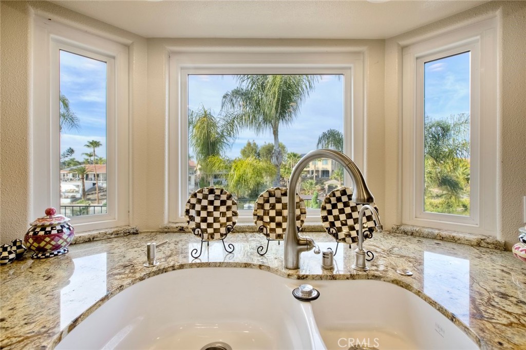 22546 Lighthouse Drive