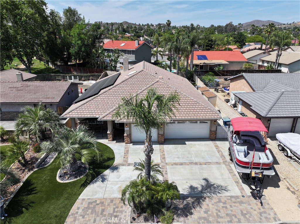 23618 Canyon Lake Drive N
