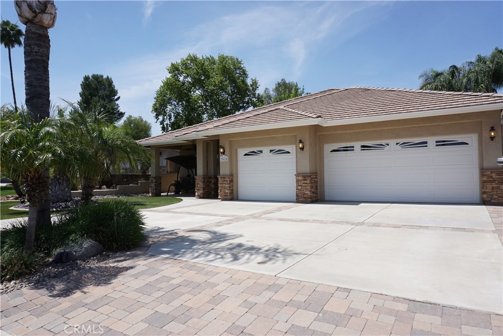23618 Canyon Lake Drive N