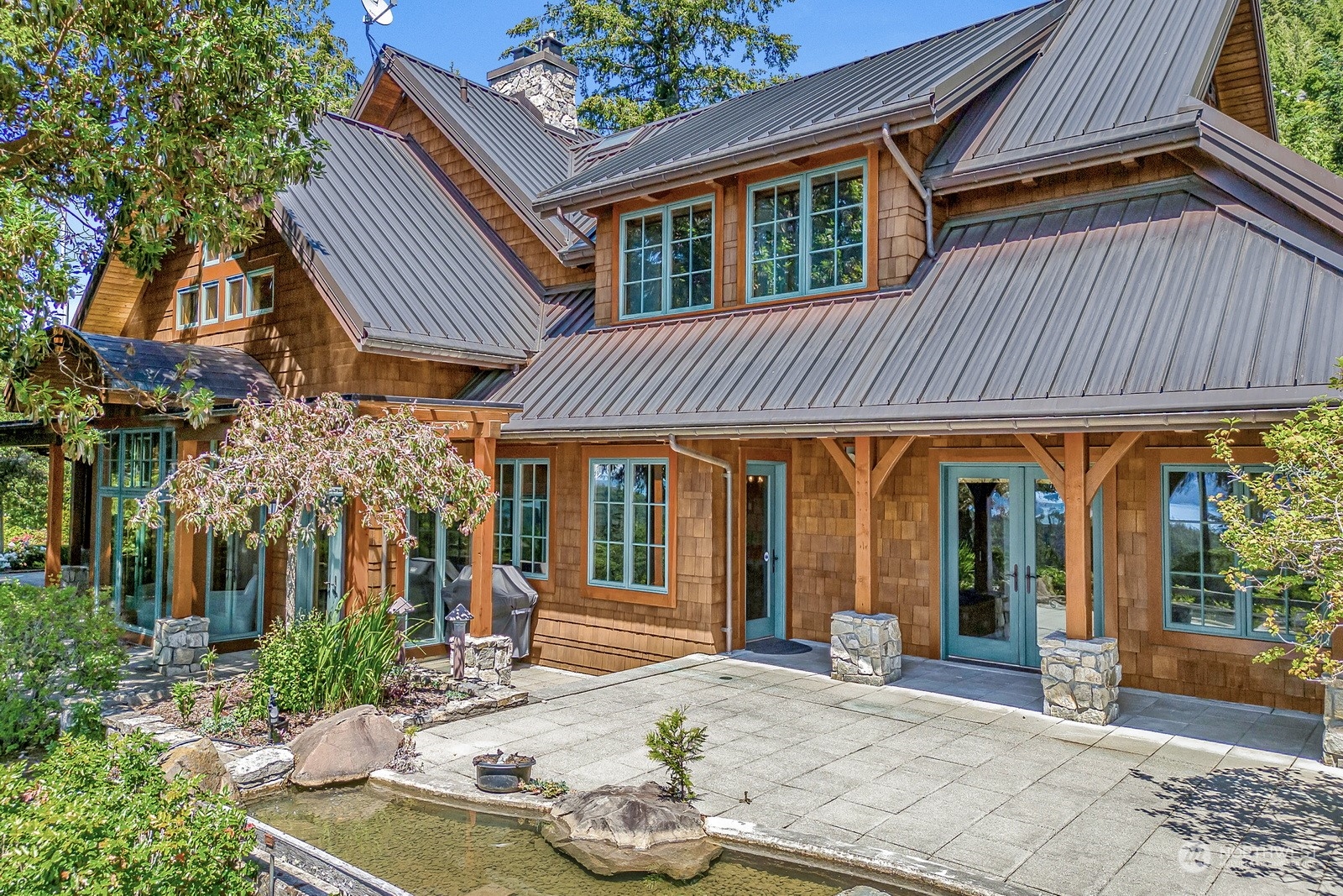 1401 Chuckanut Crest Drive