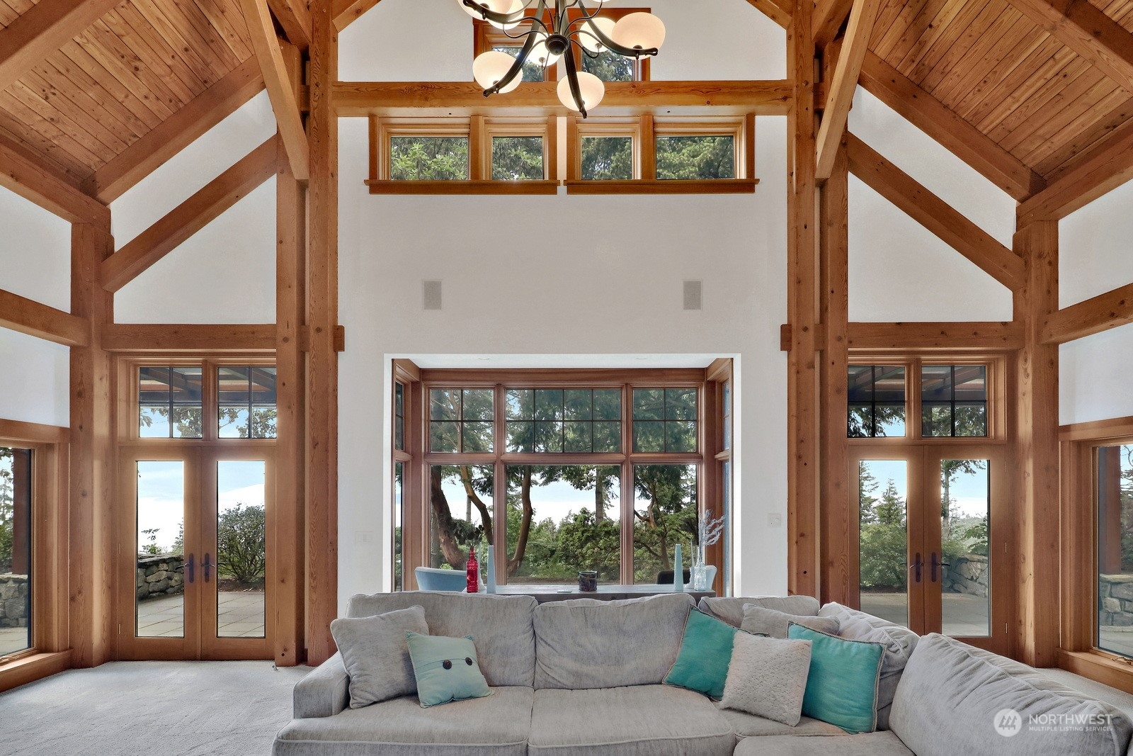 1401 Chuckanut Crest Drive