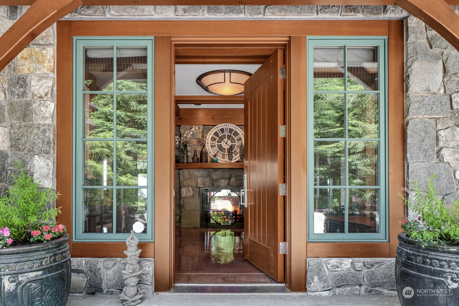 1401 Chuckanut Crest Drive