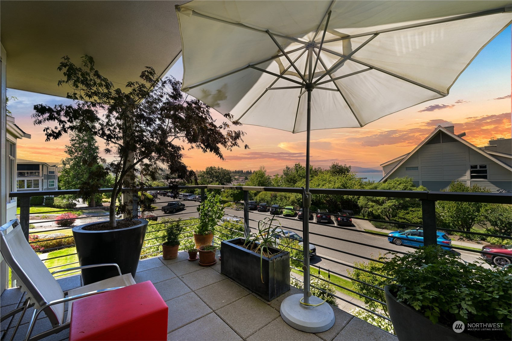 811 10th Street Unit: 203