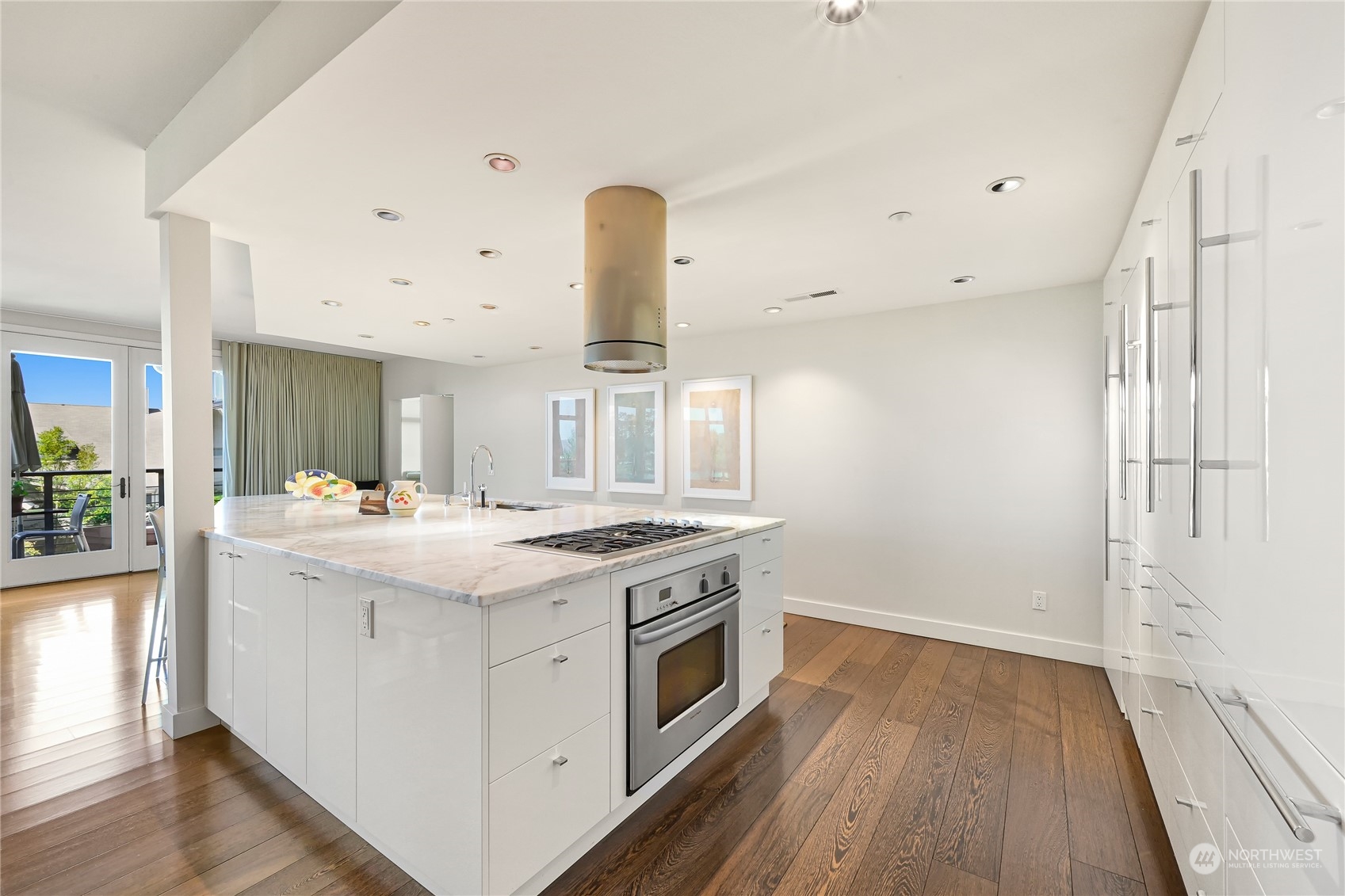 811 10th Street Unit: 203