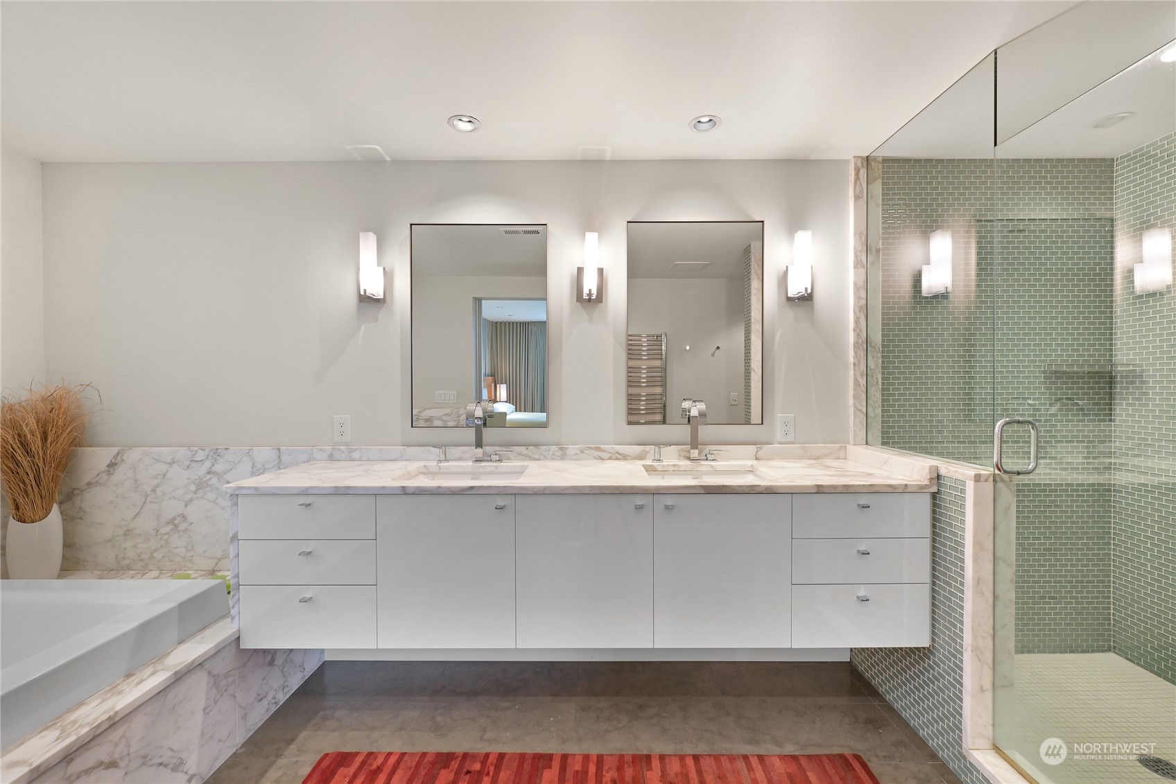 811 10th Street Unit: 203