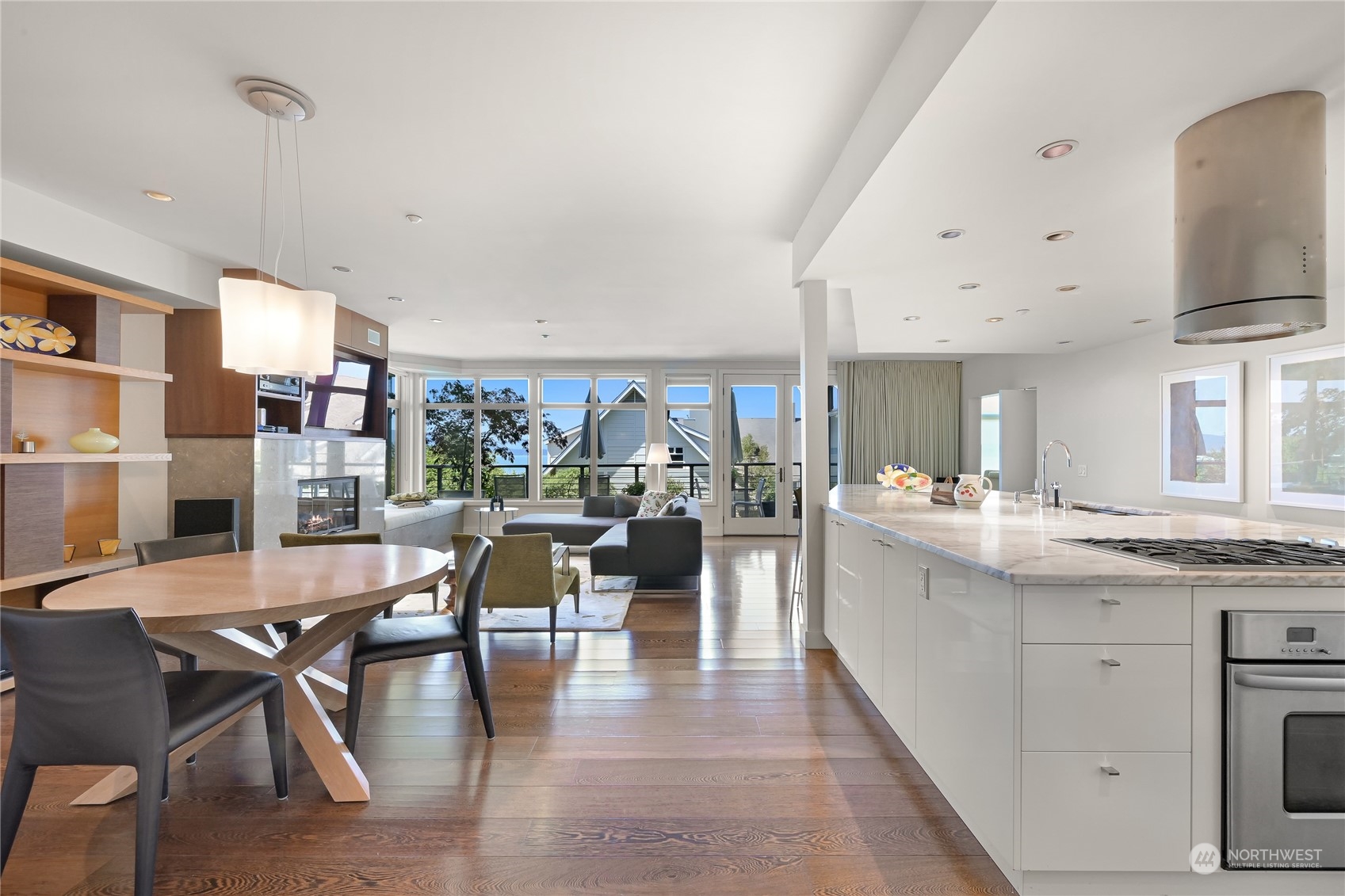 811 10th Street Unit: 203