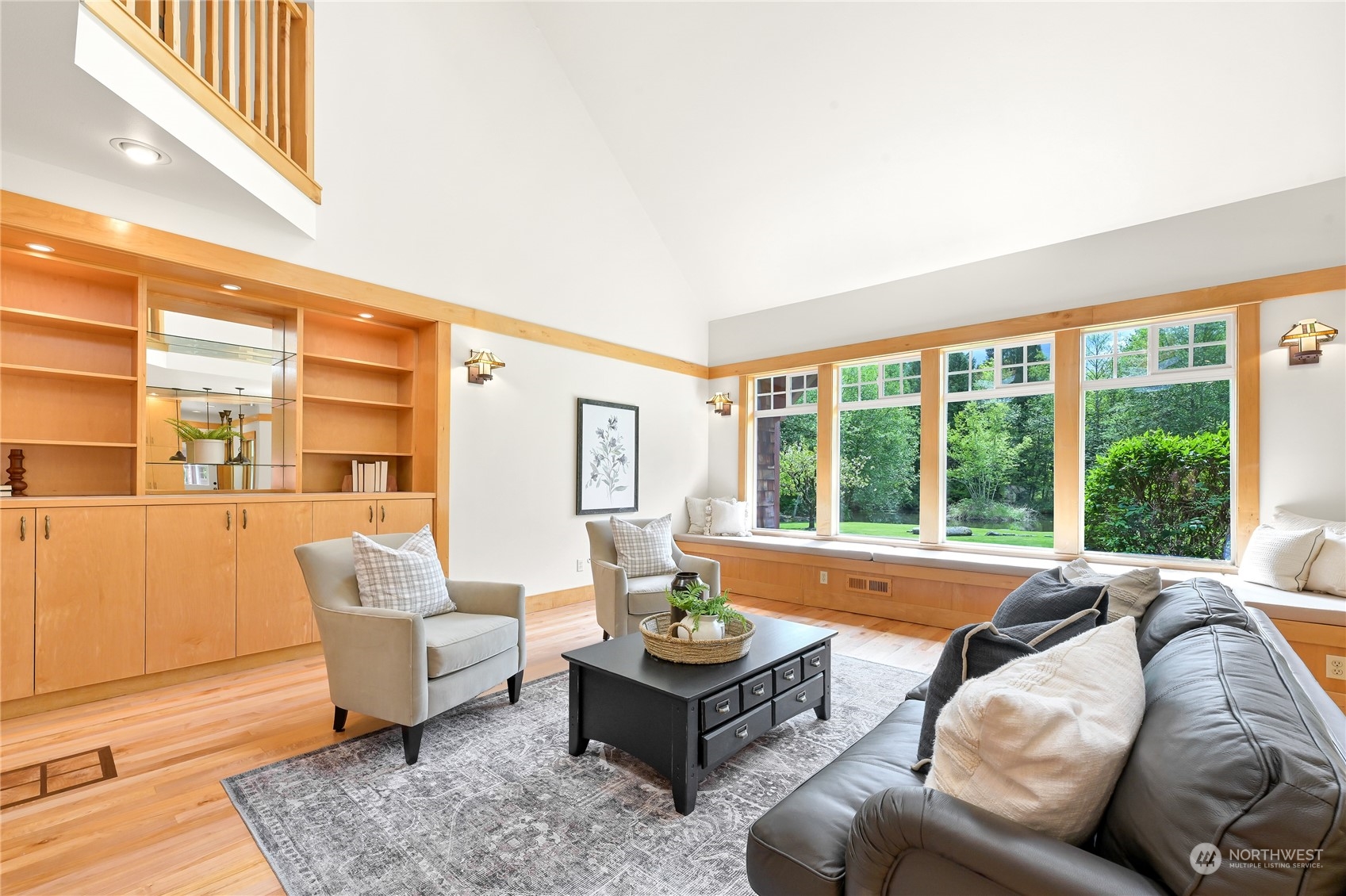 807 E 51st Street