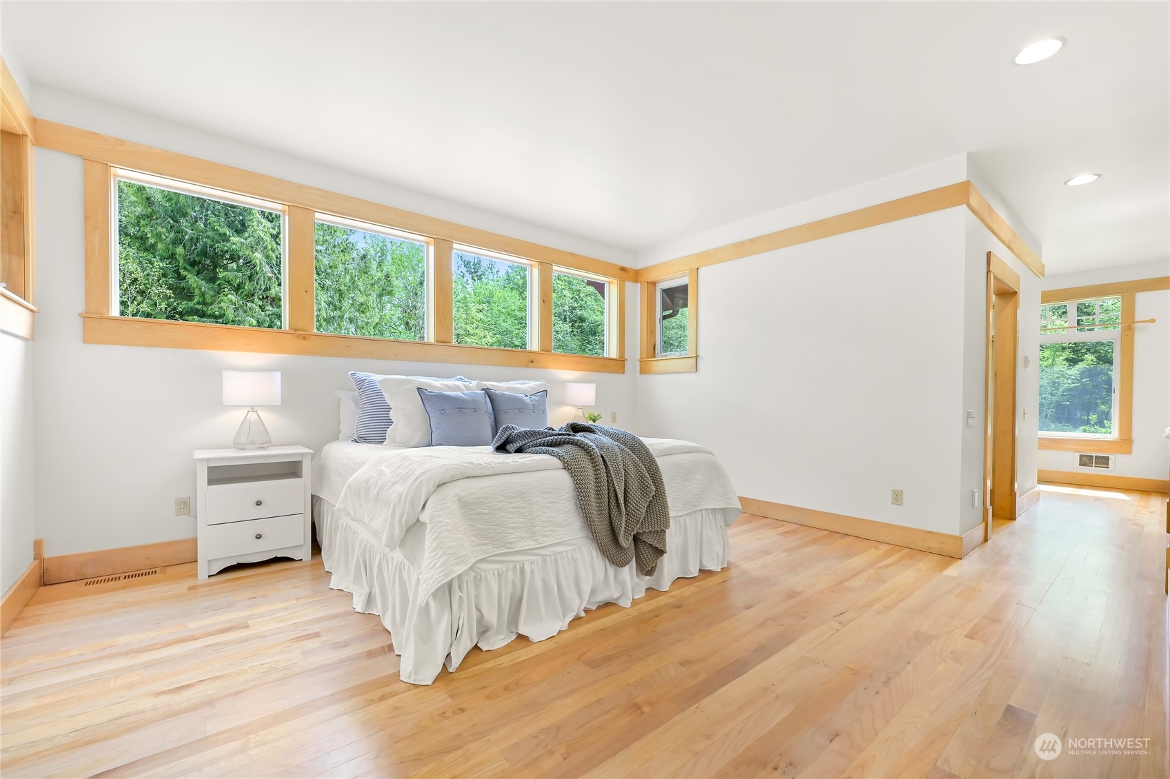 807 E 51st Street