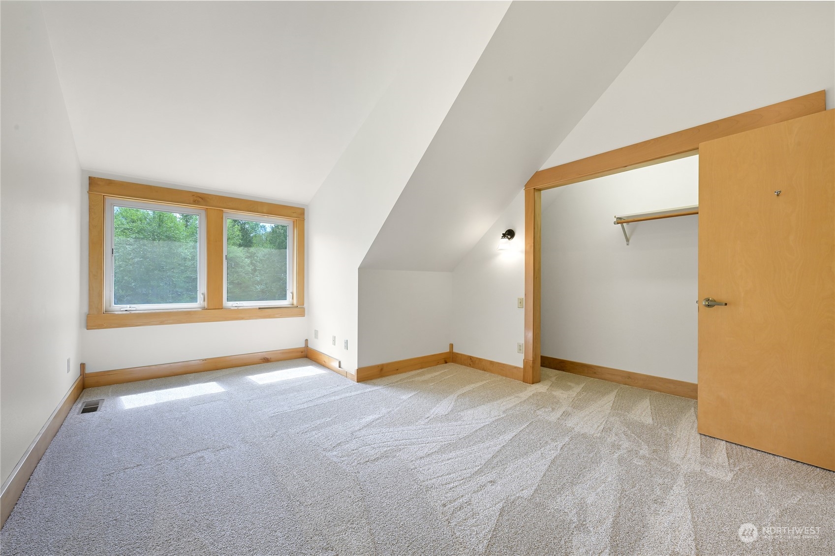 807 E 51st Street