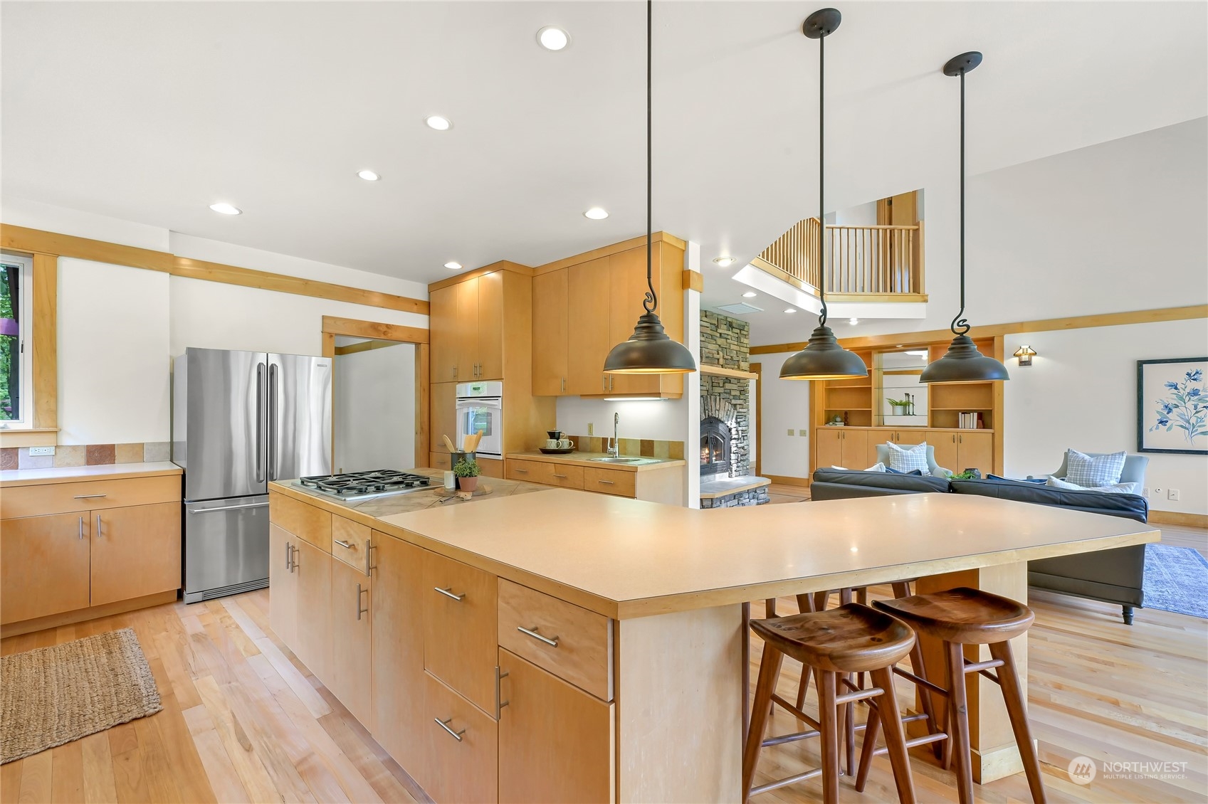 807 E 51st Street