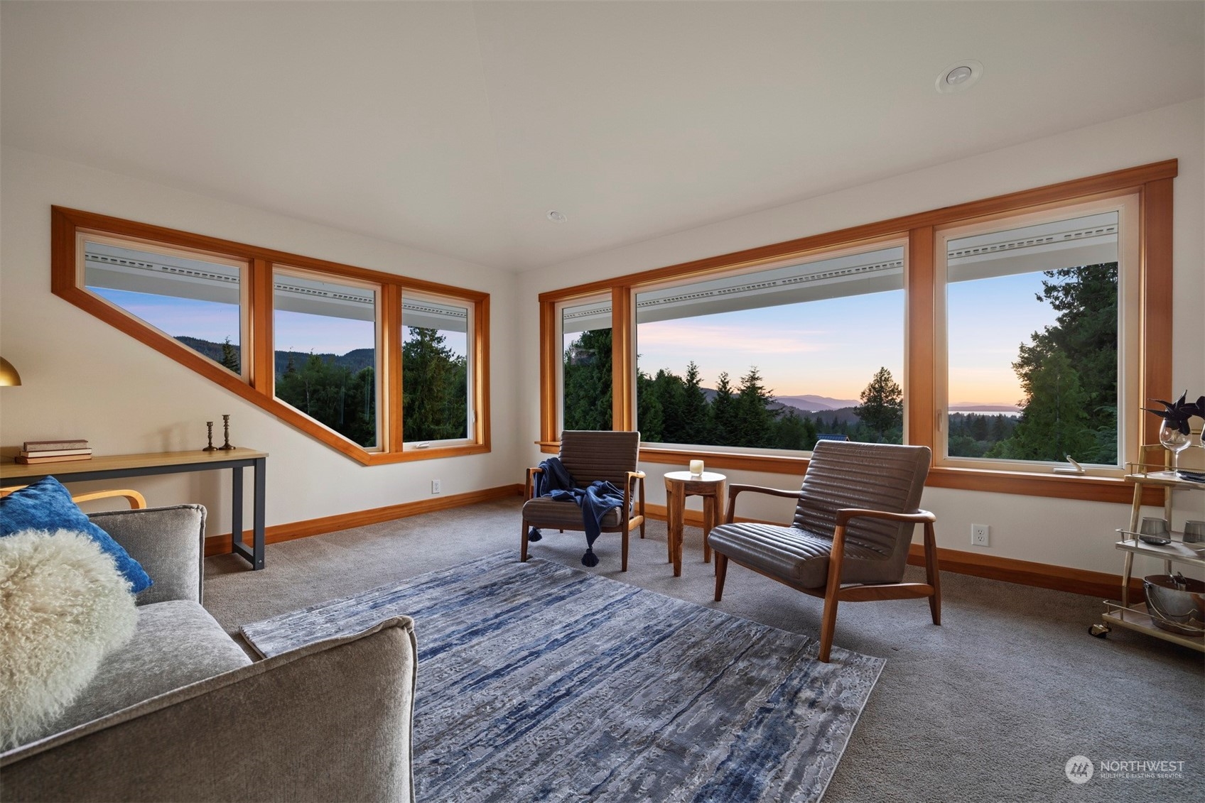 1259 Copper Crest