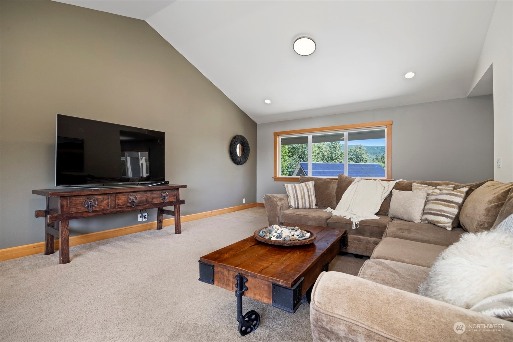 1259 Copper Crest