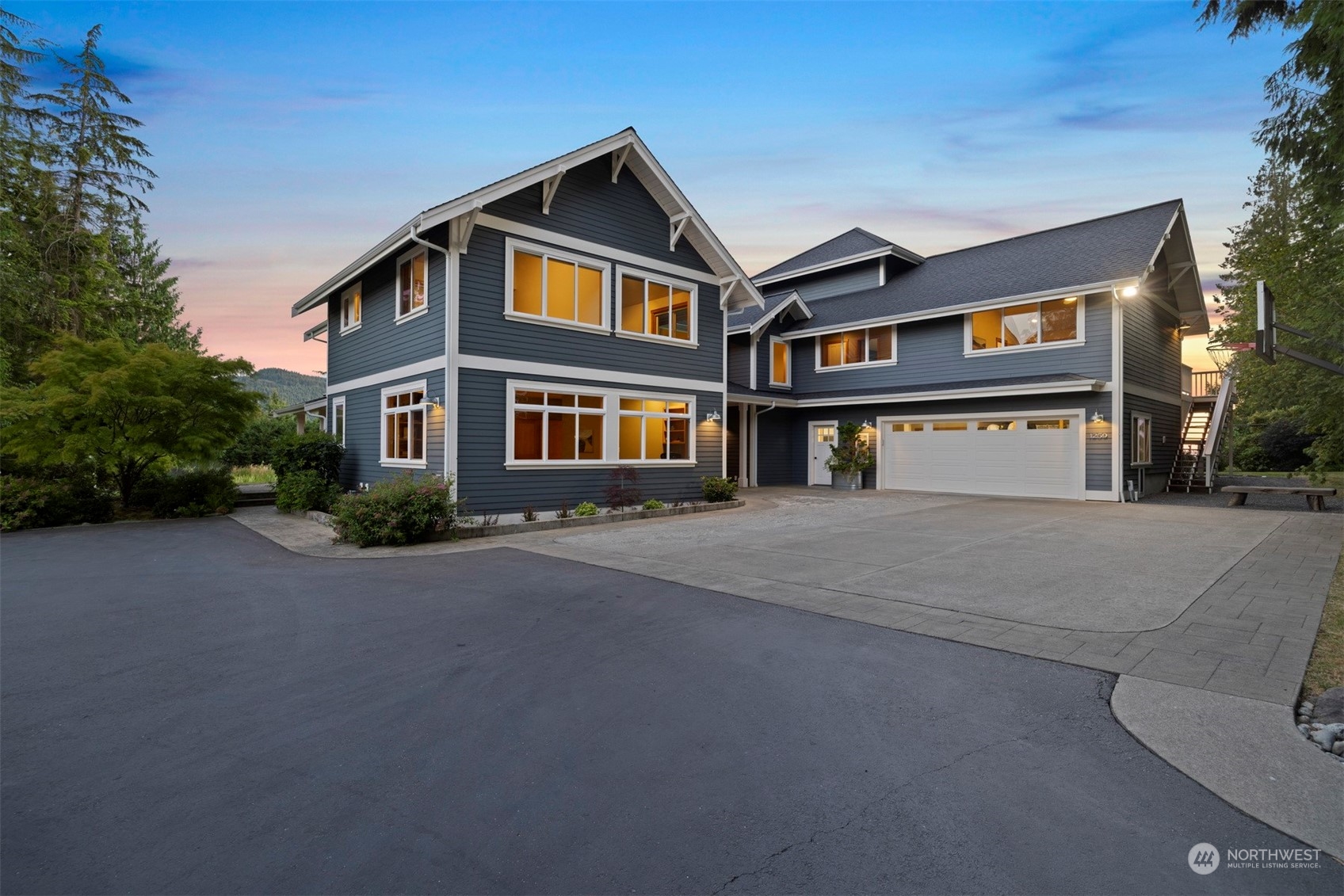 1259 Copper Crest