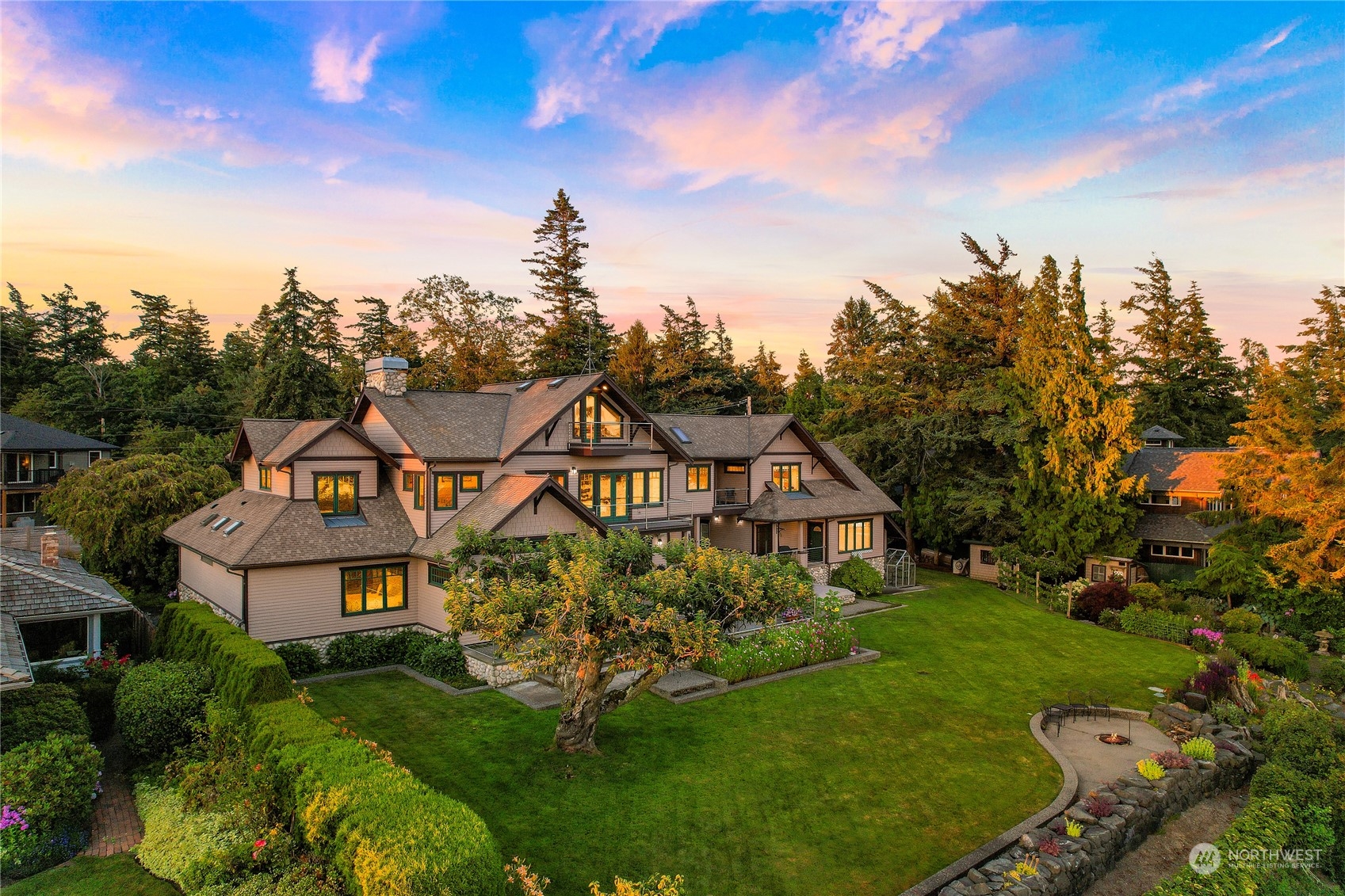 1481 Island View Drive