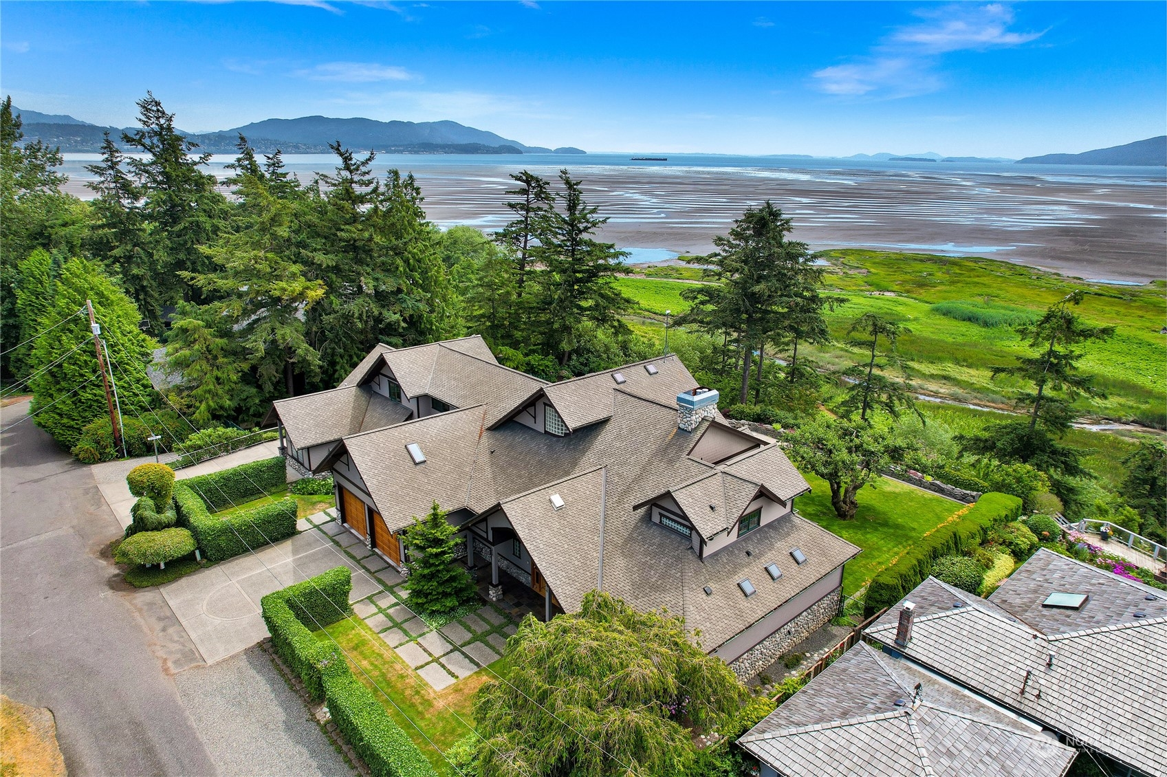 1481 Island View Drive