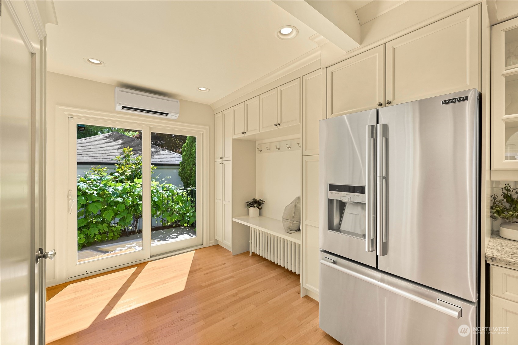 2019 Eldridge Avenue