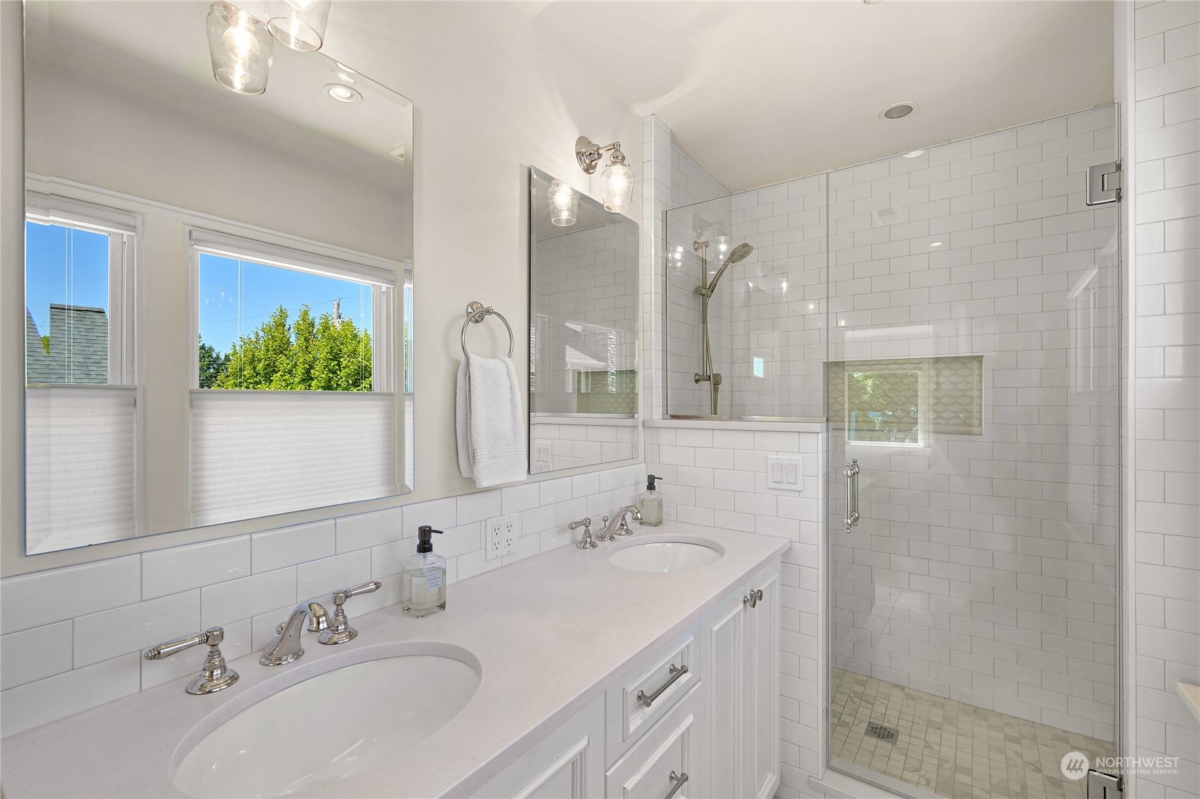 2019 Eldridge Avenue