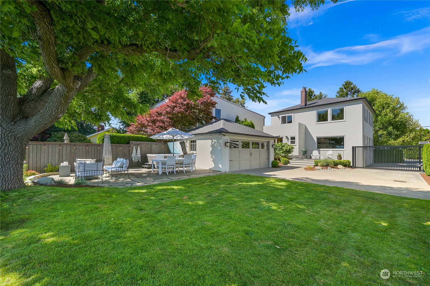 2019 Eldridge Avenue