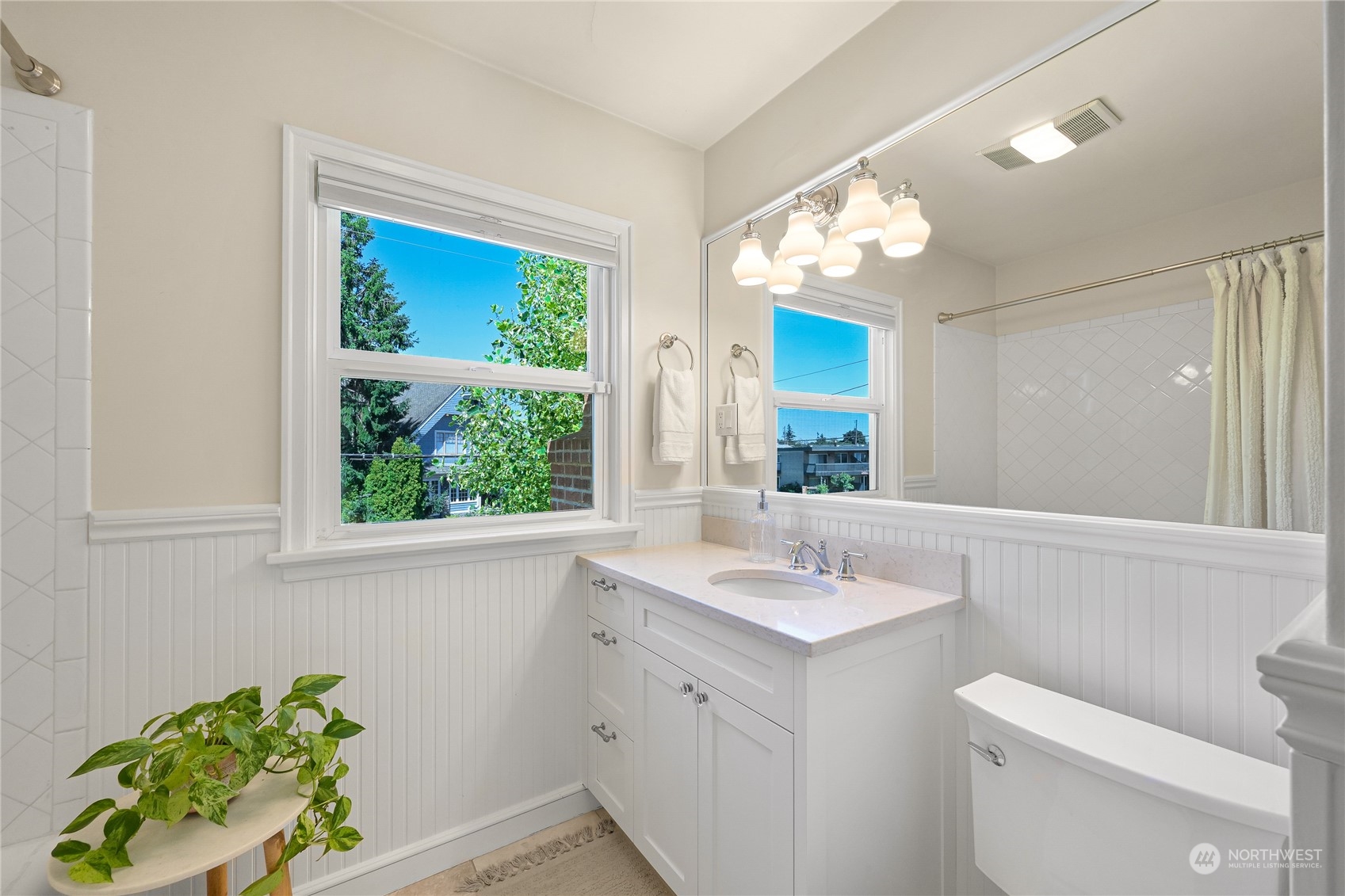 2019 Eldridge Avenue