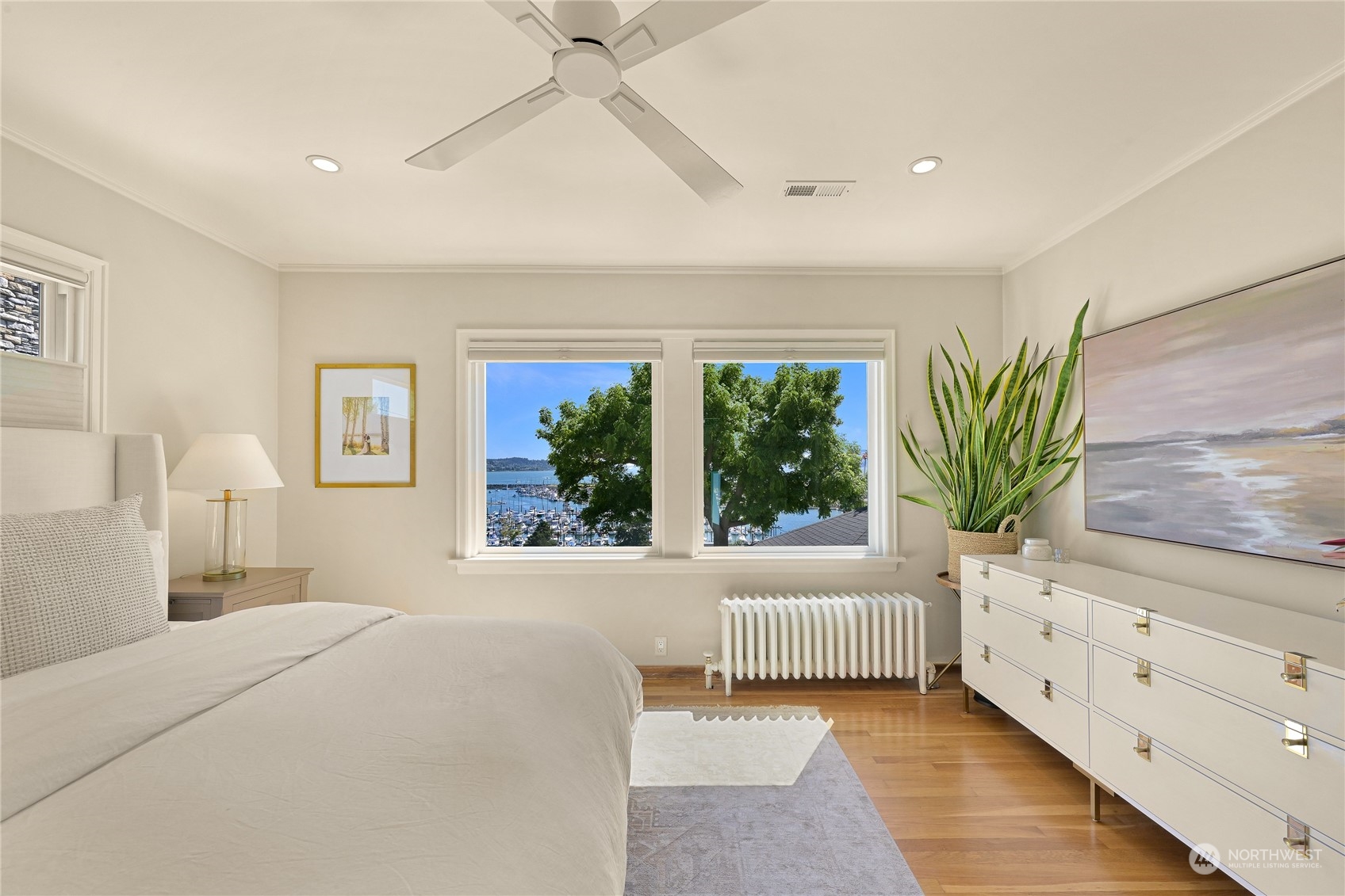 2019 Eldridge Avenue