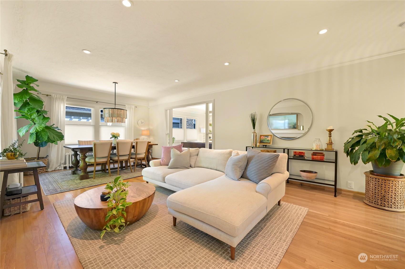 2019 Eldridge Avenue