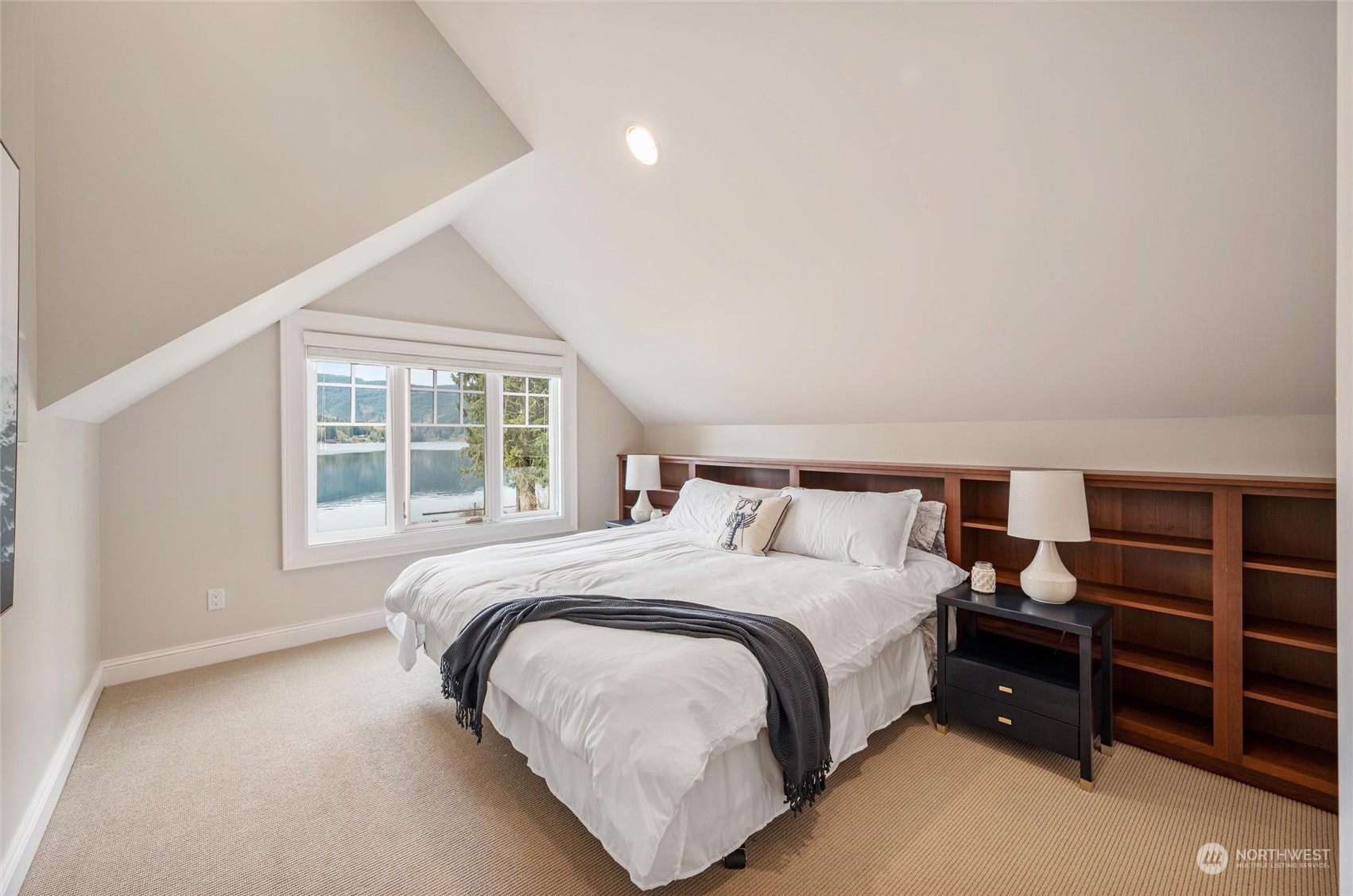 651 E Lake Samish Drive