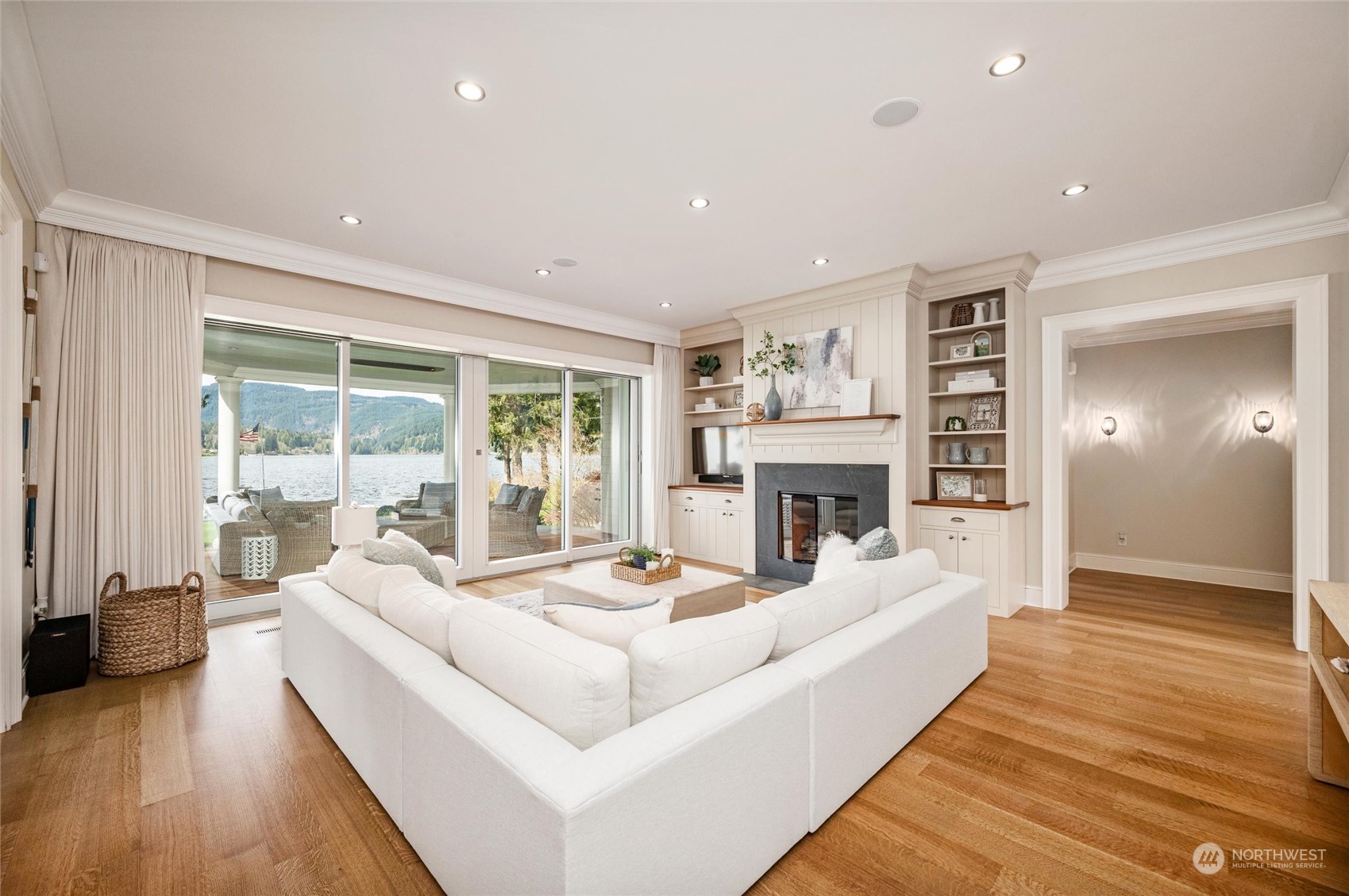 651 E Lake Samish Drive