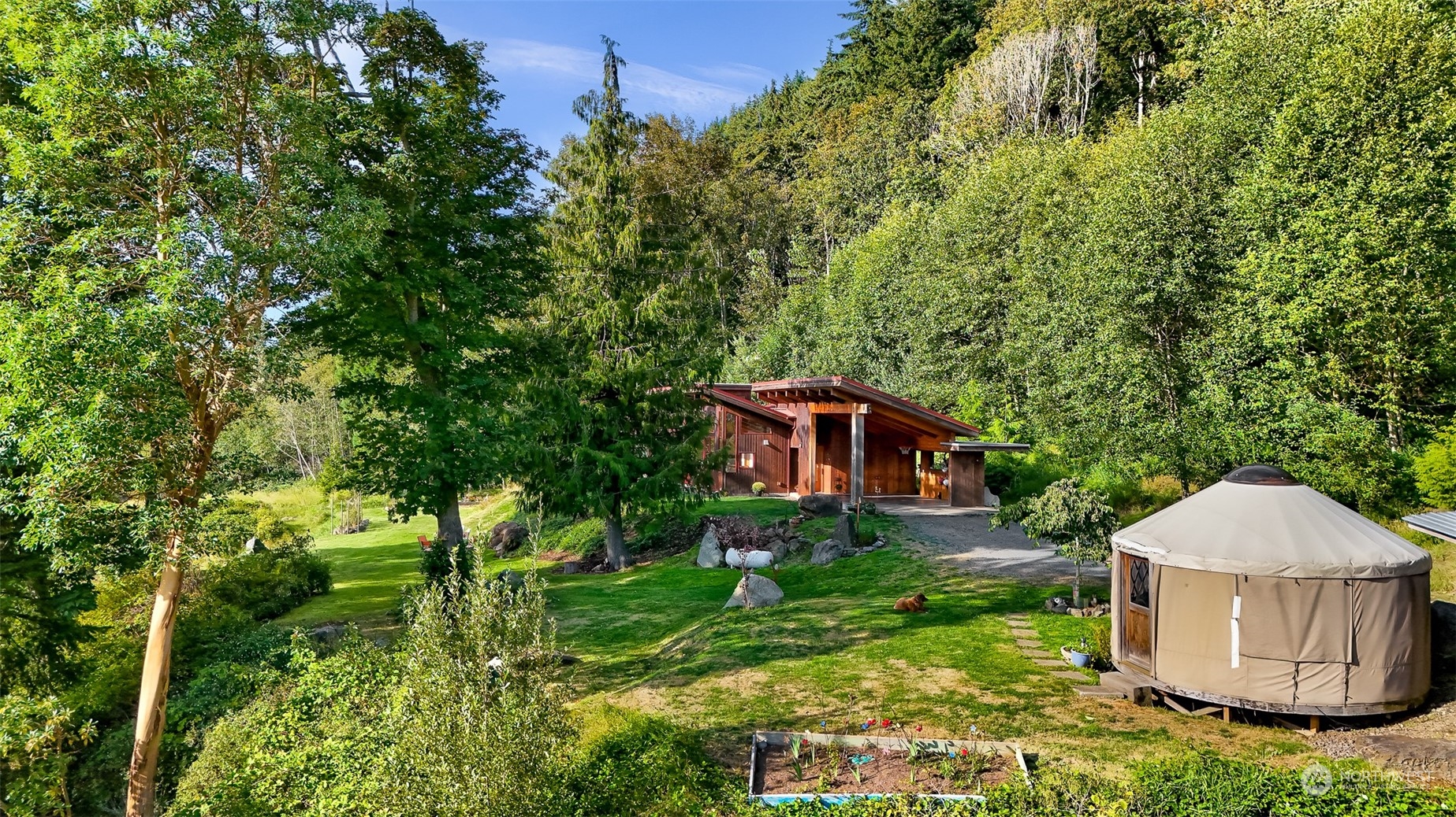 824 Chuckanut Drive
