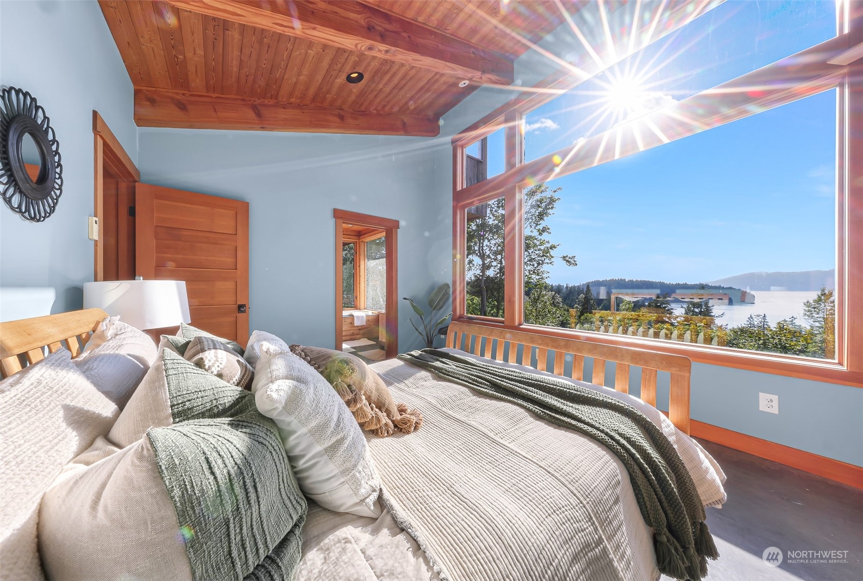 824 Chuckanut Drive