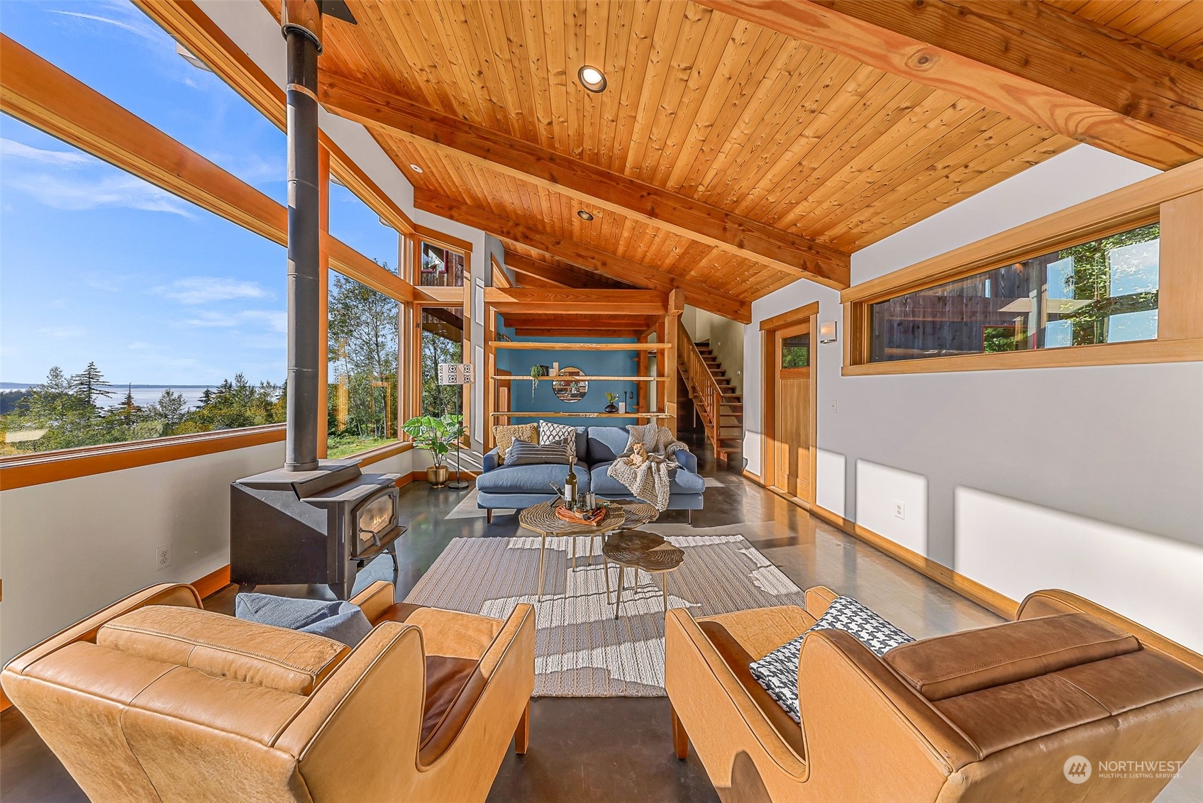 824 Chuckanut Drive