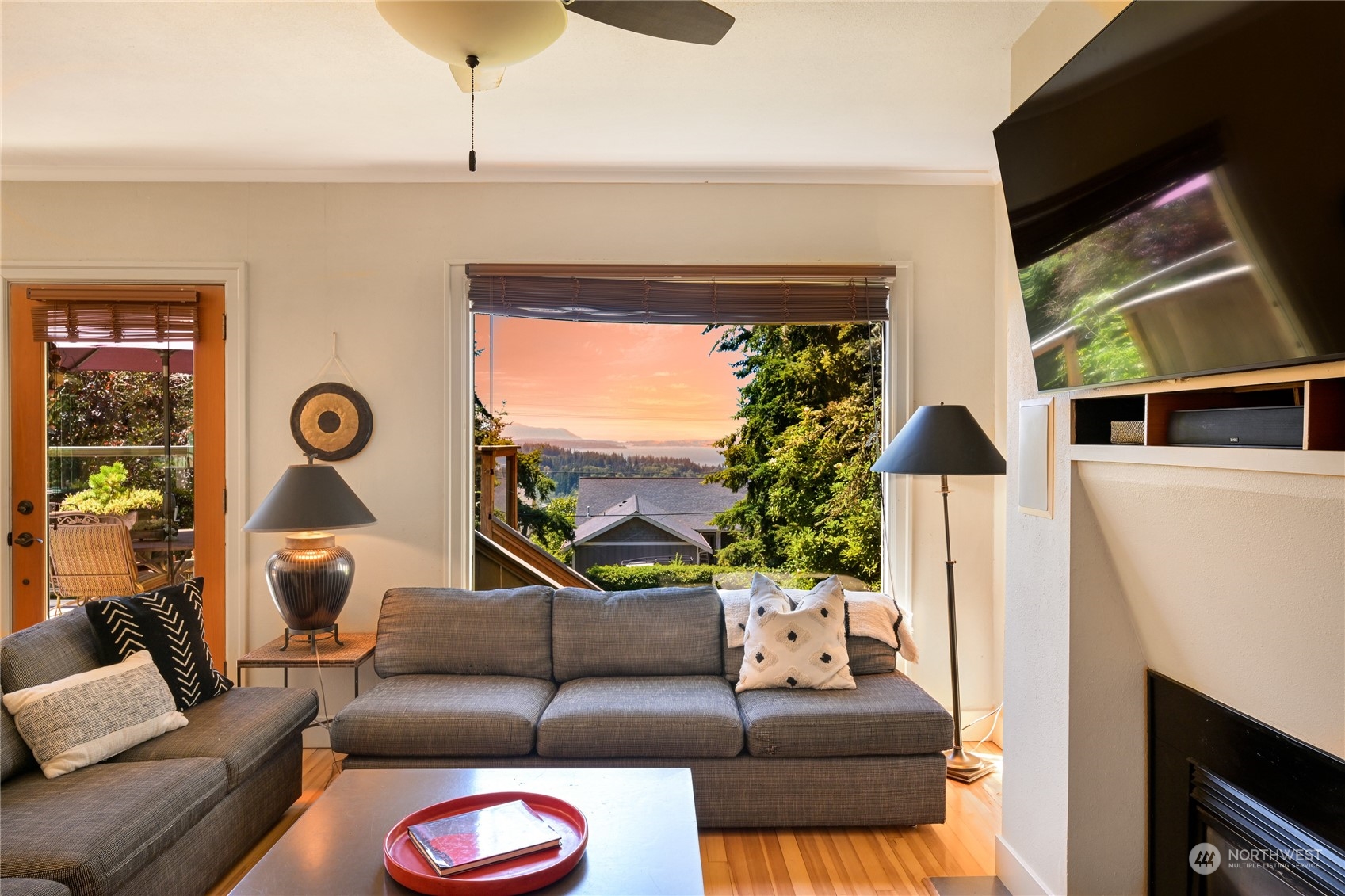 1901 Samish Way