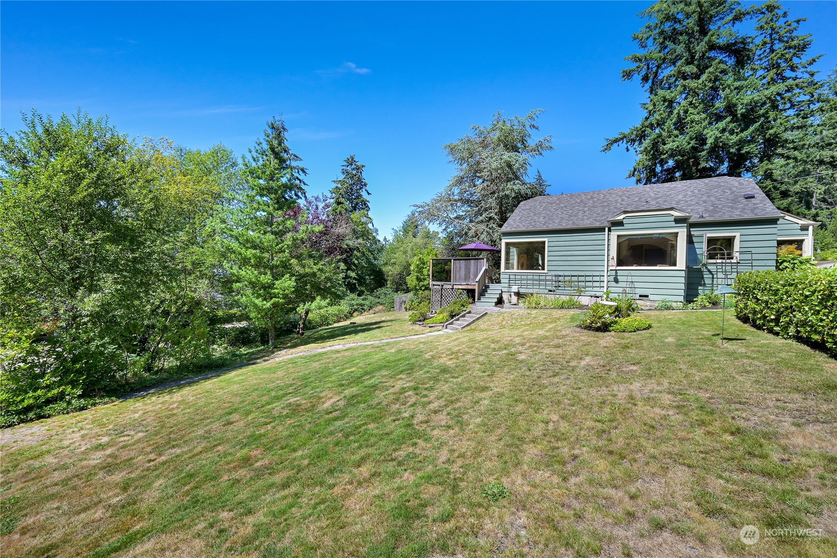 1901 Samish Way