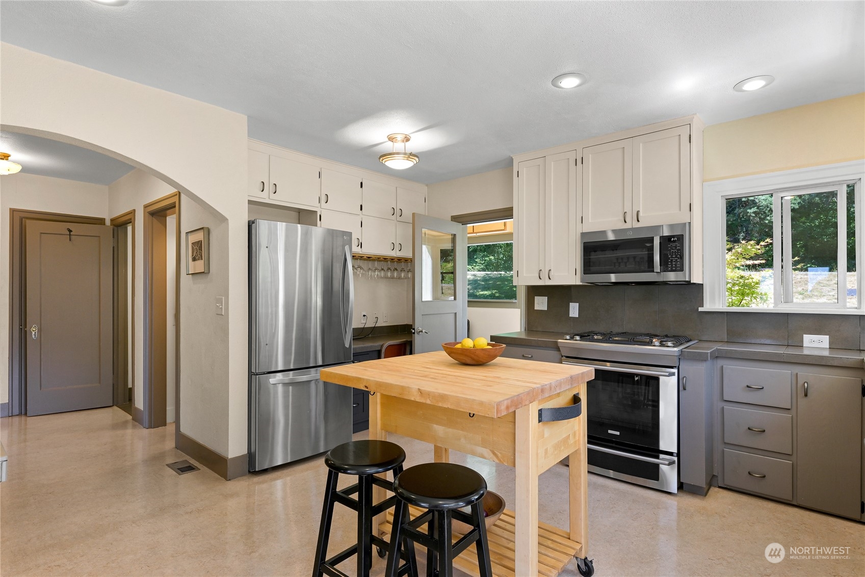 1901 Samish Way