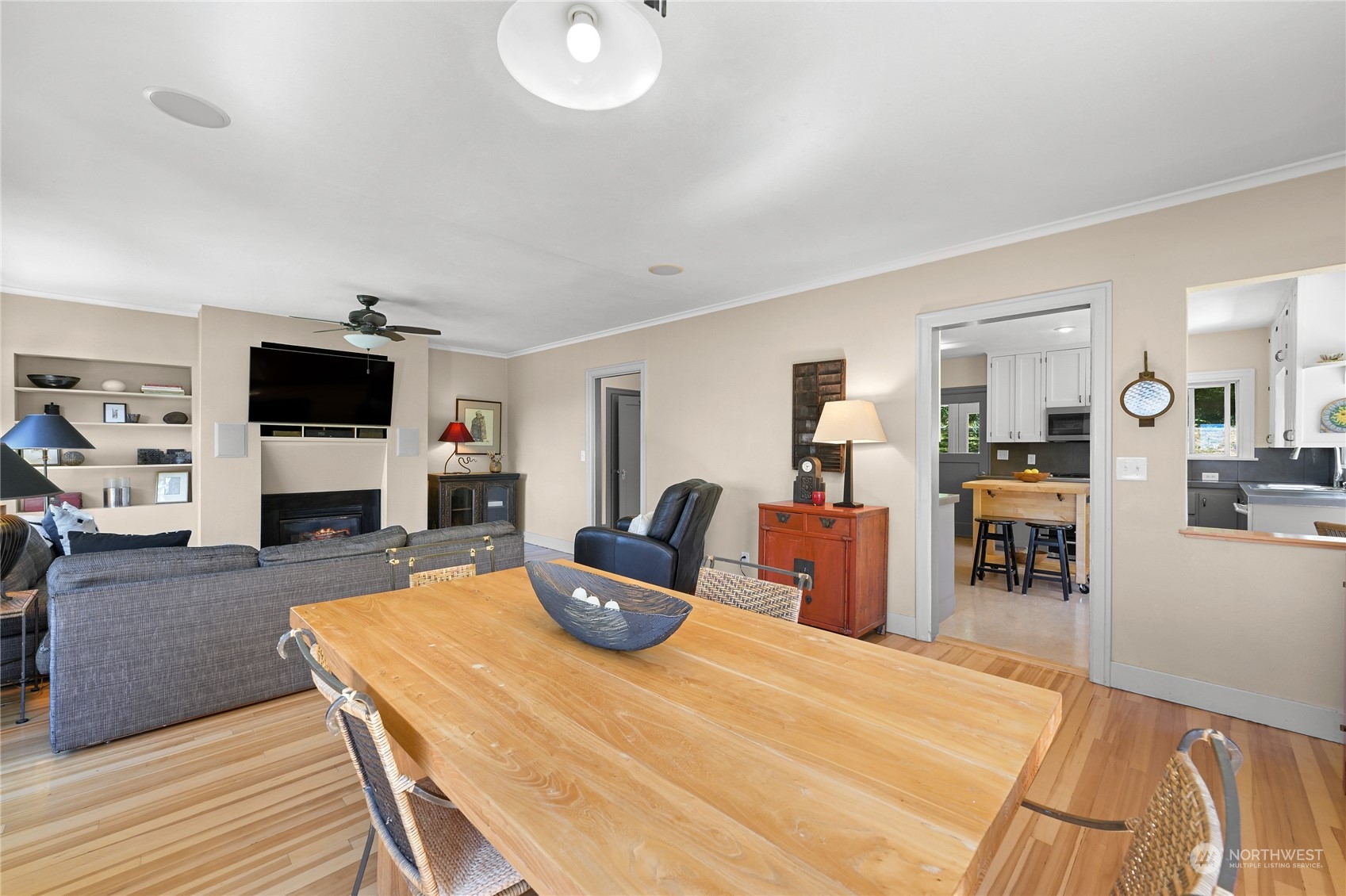 1901 Samish Way