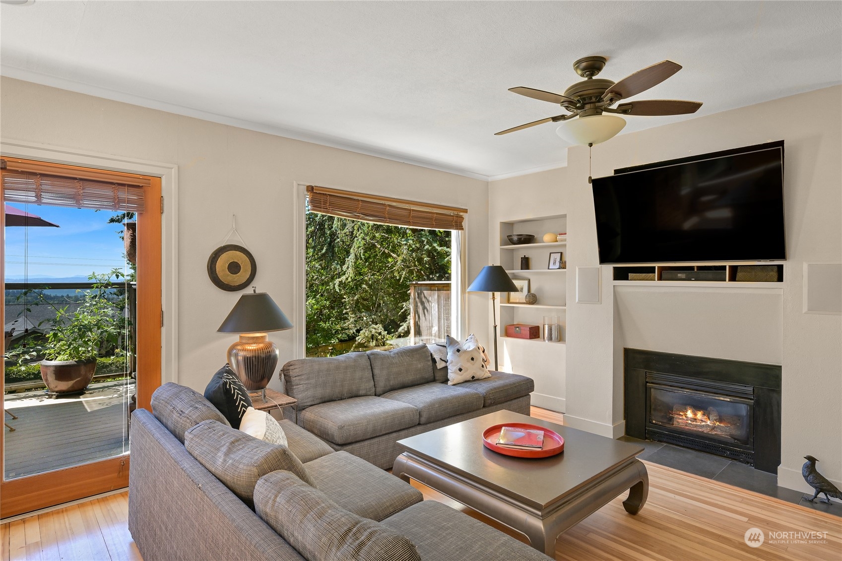 1901 Samish Way