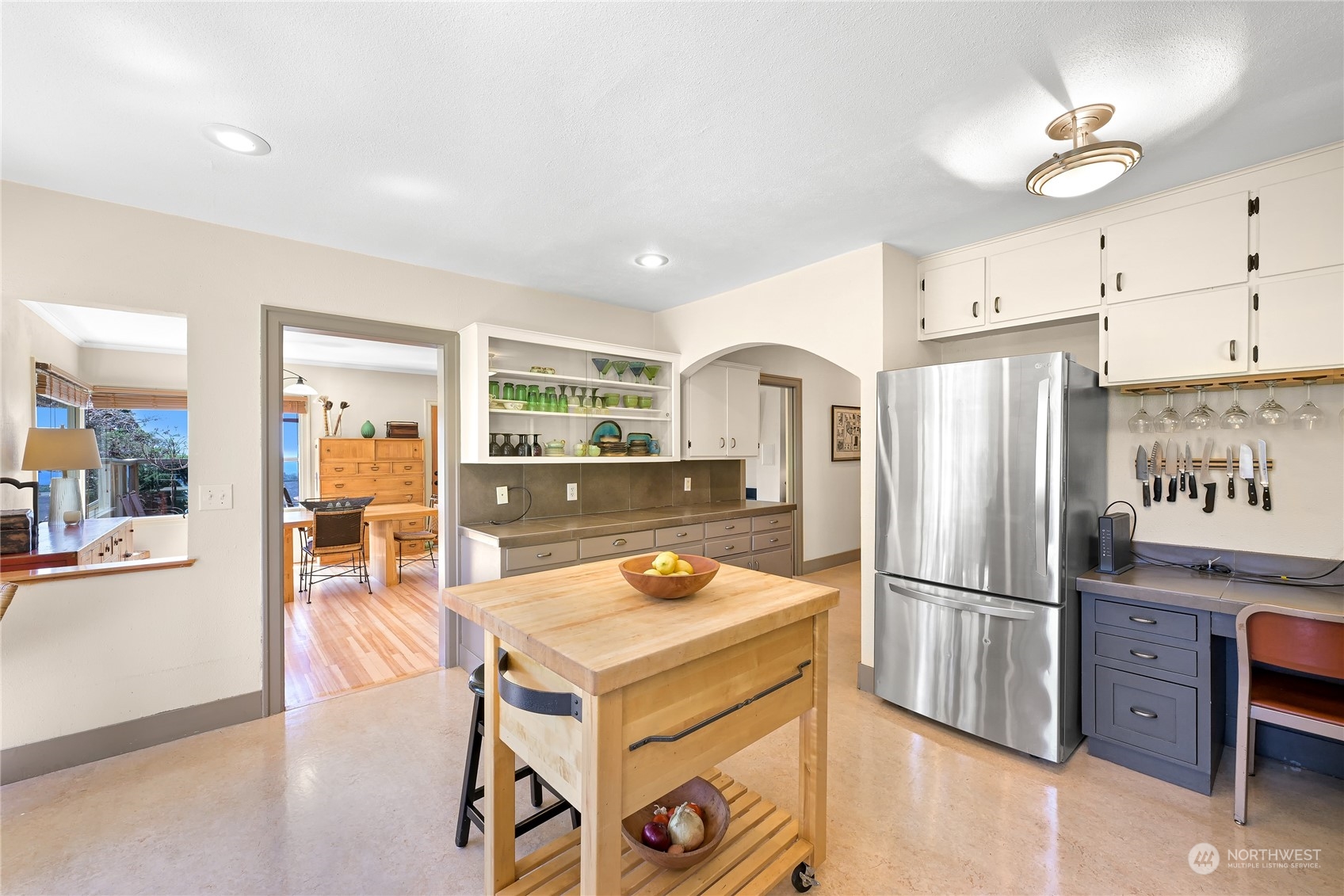 1901 Samish Way