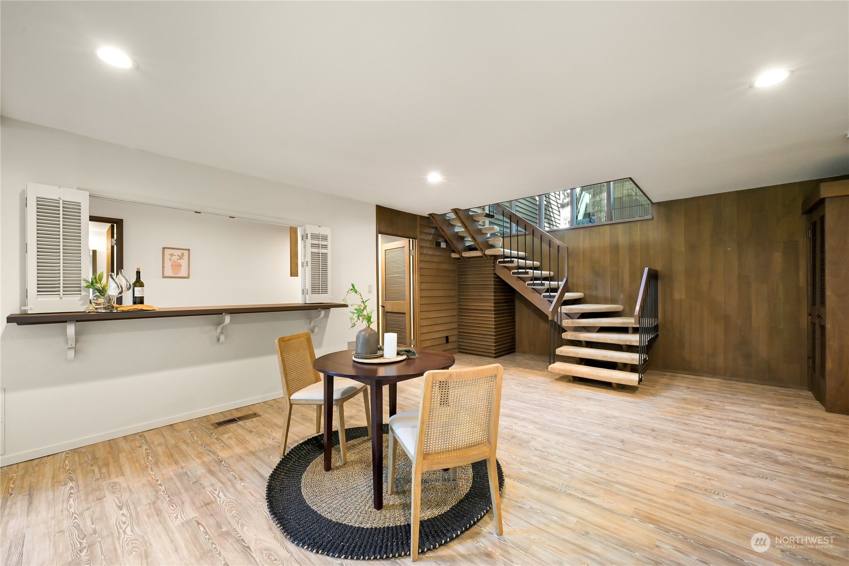 430 Bayside Road