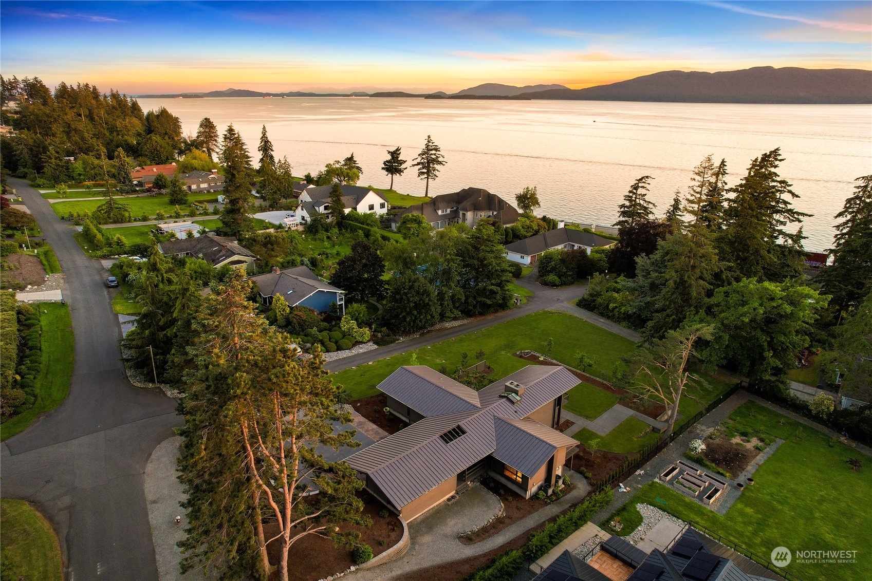 430 Bayside Road