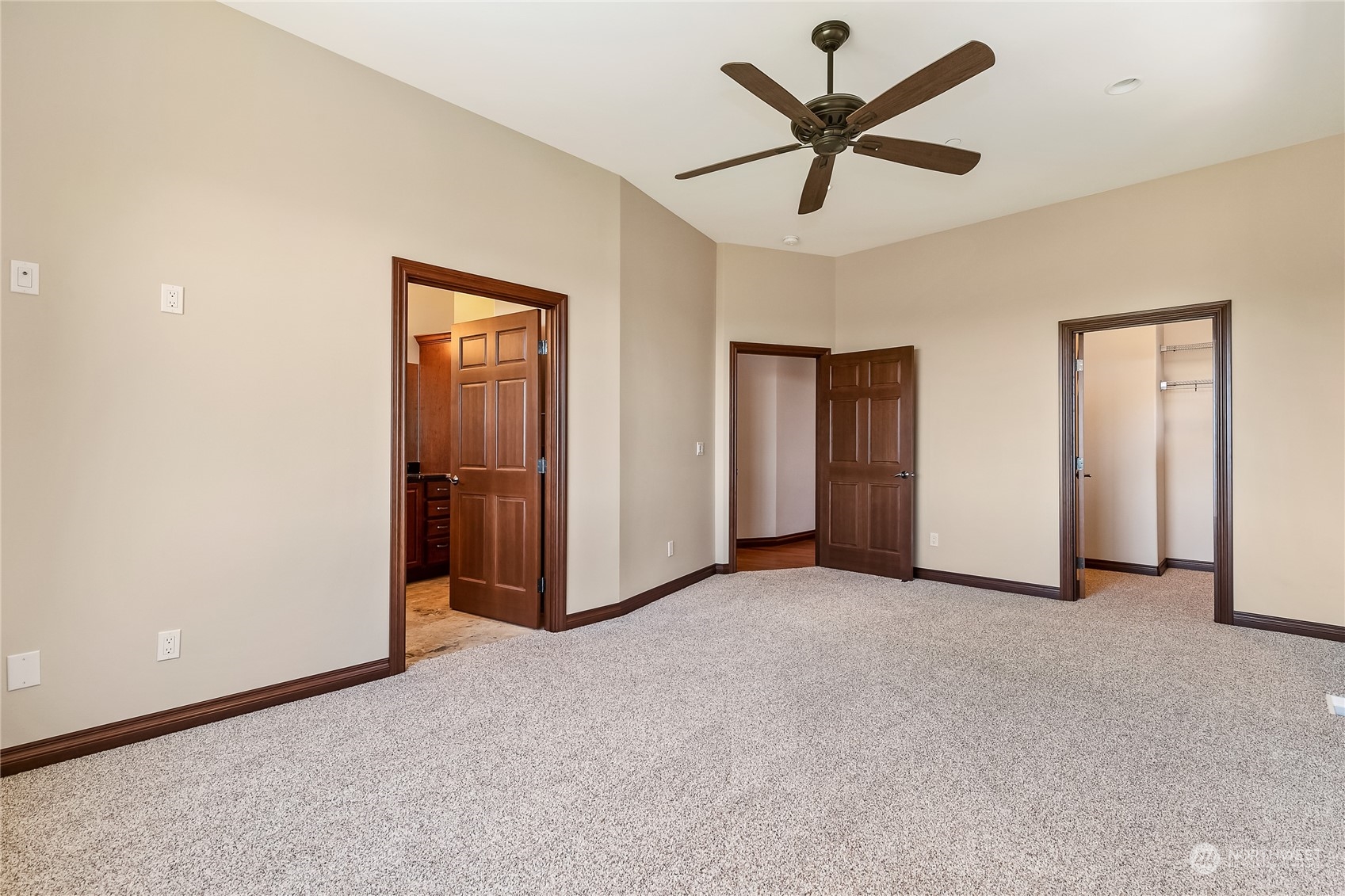3355 Sheridan Trail
