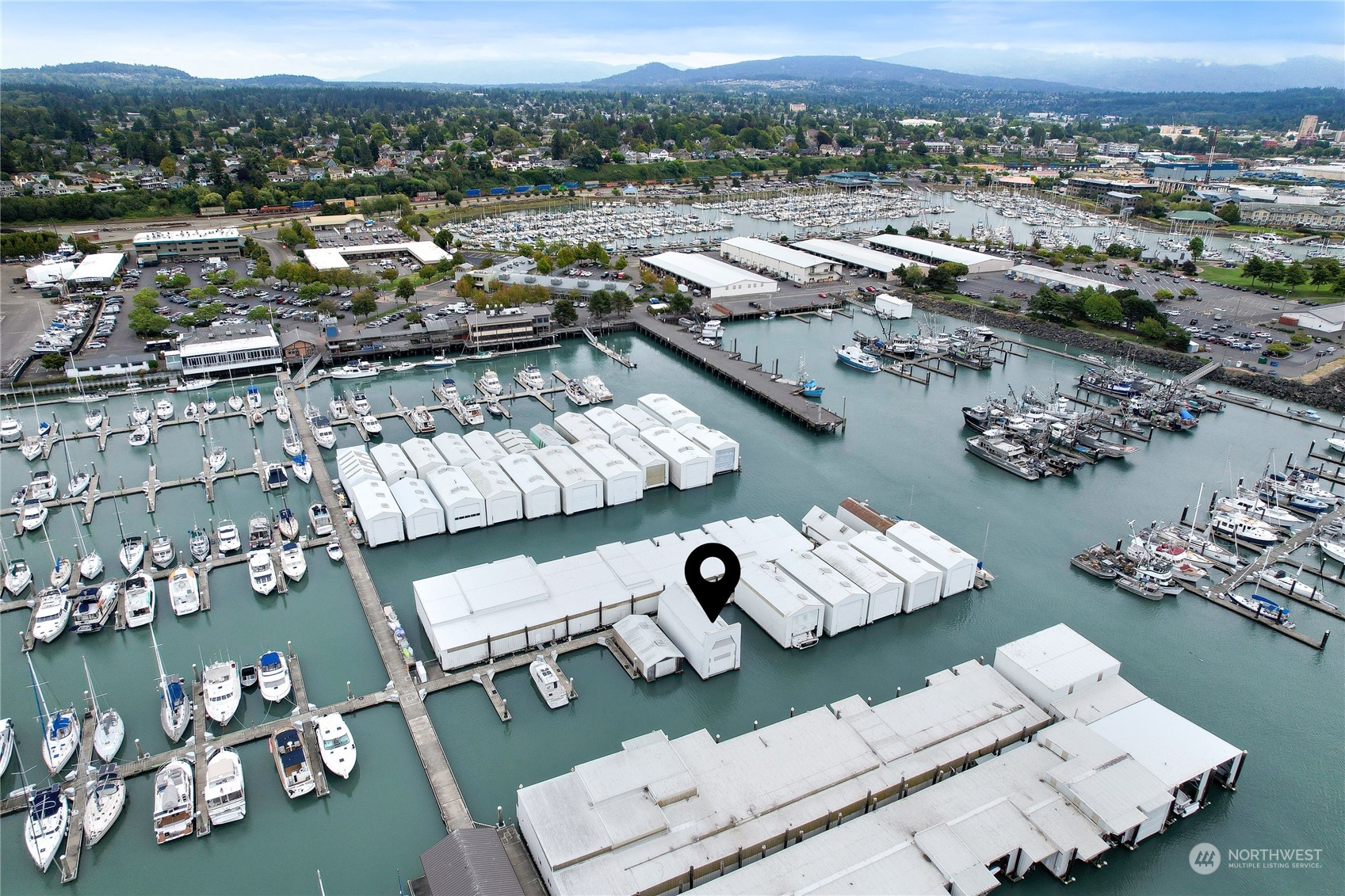 5 Squalicum Harbor Unit: DE15