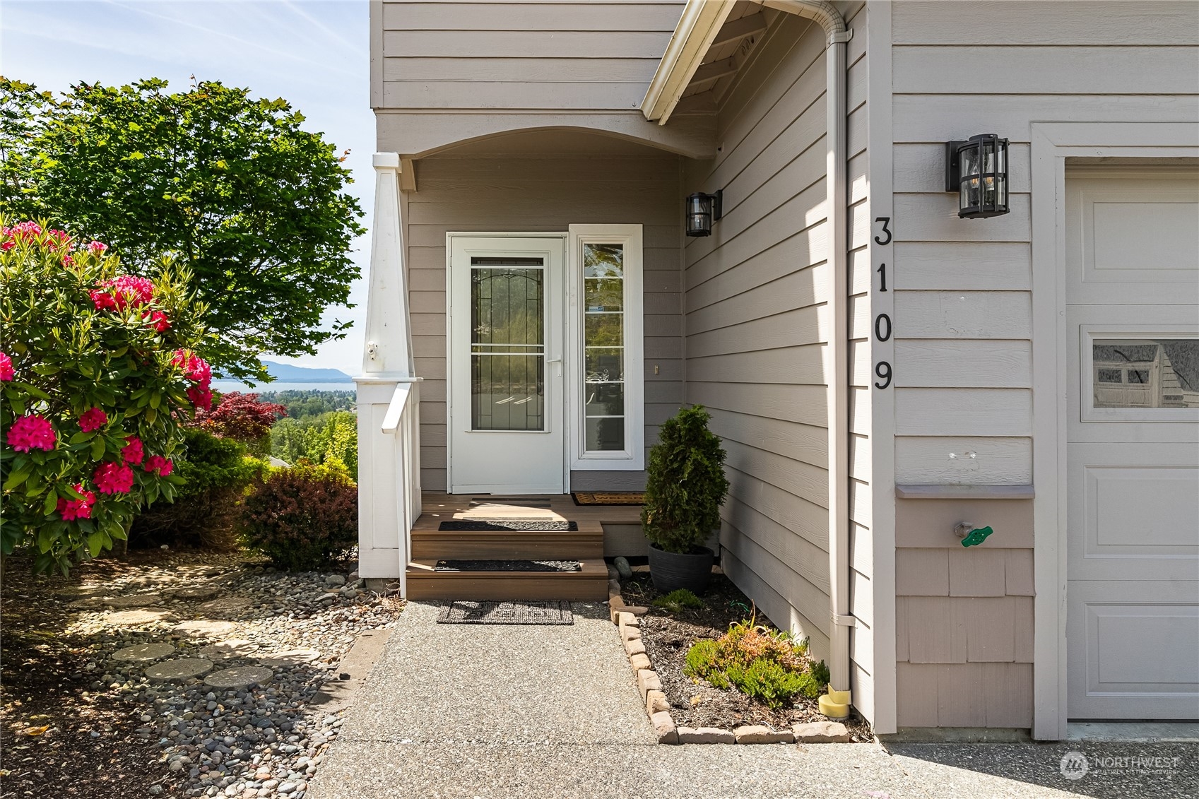 3109 Chandler Parkway