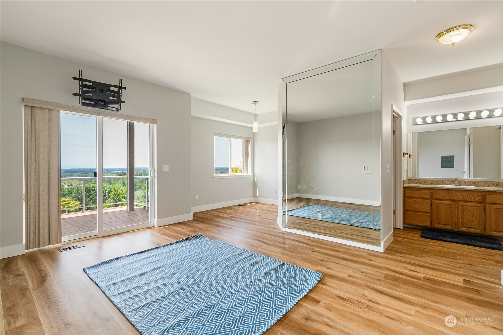 3109 Chandler Parkway