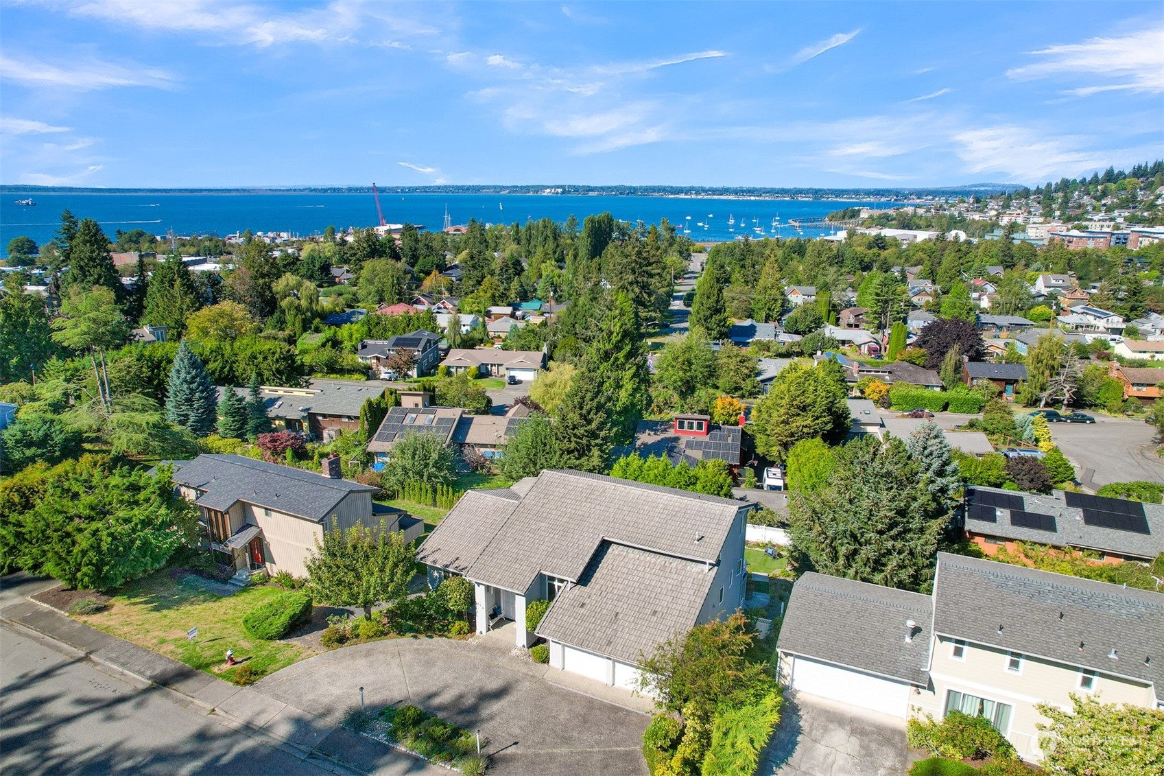 215 Bayside Road
