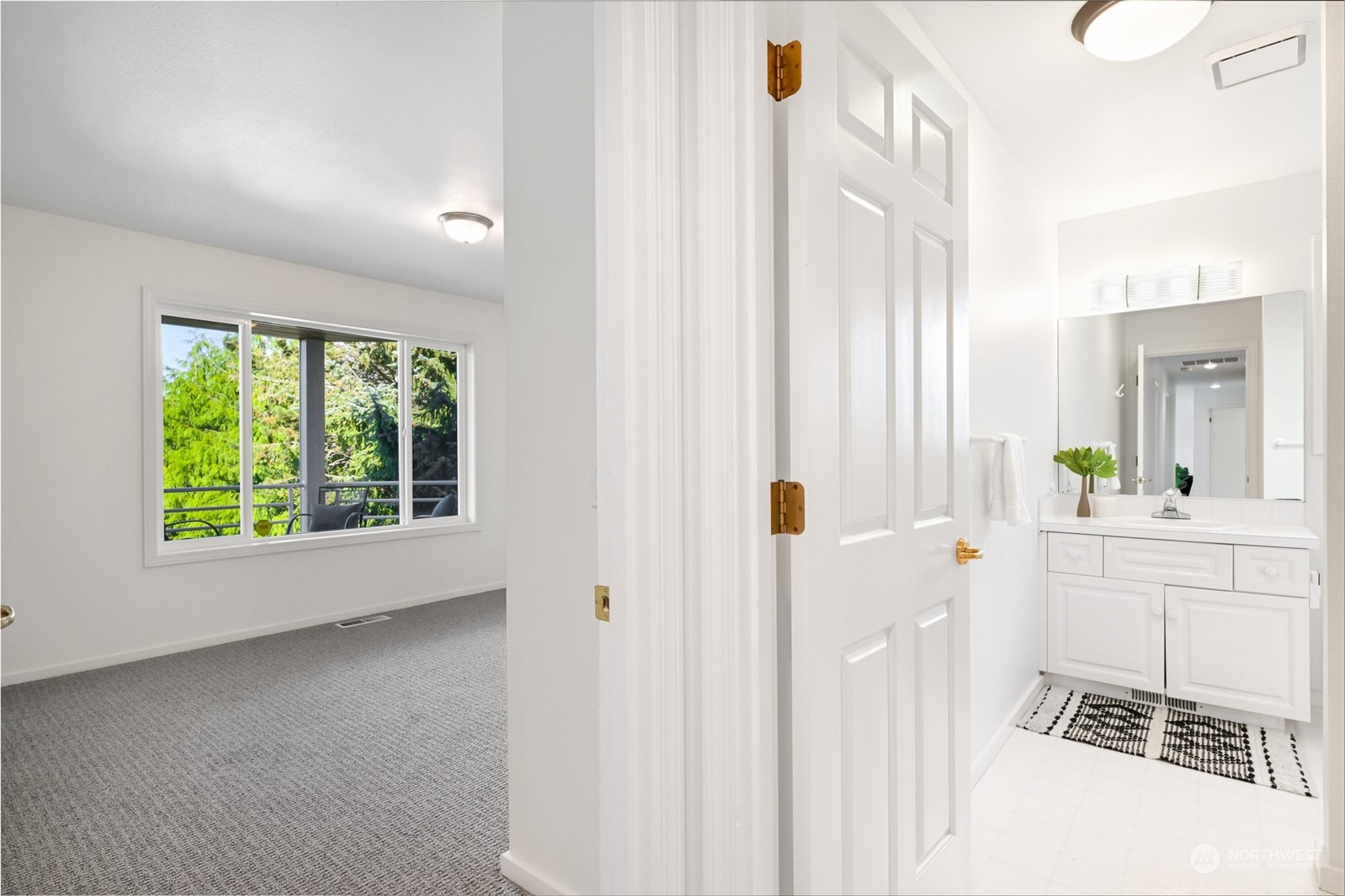 215 Bayside Road