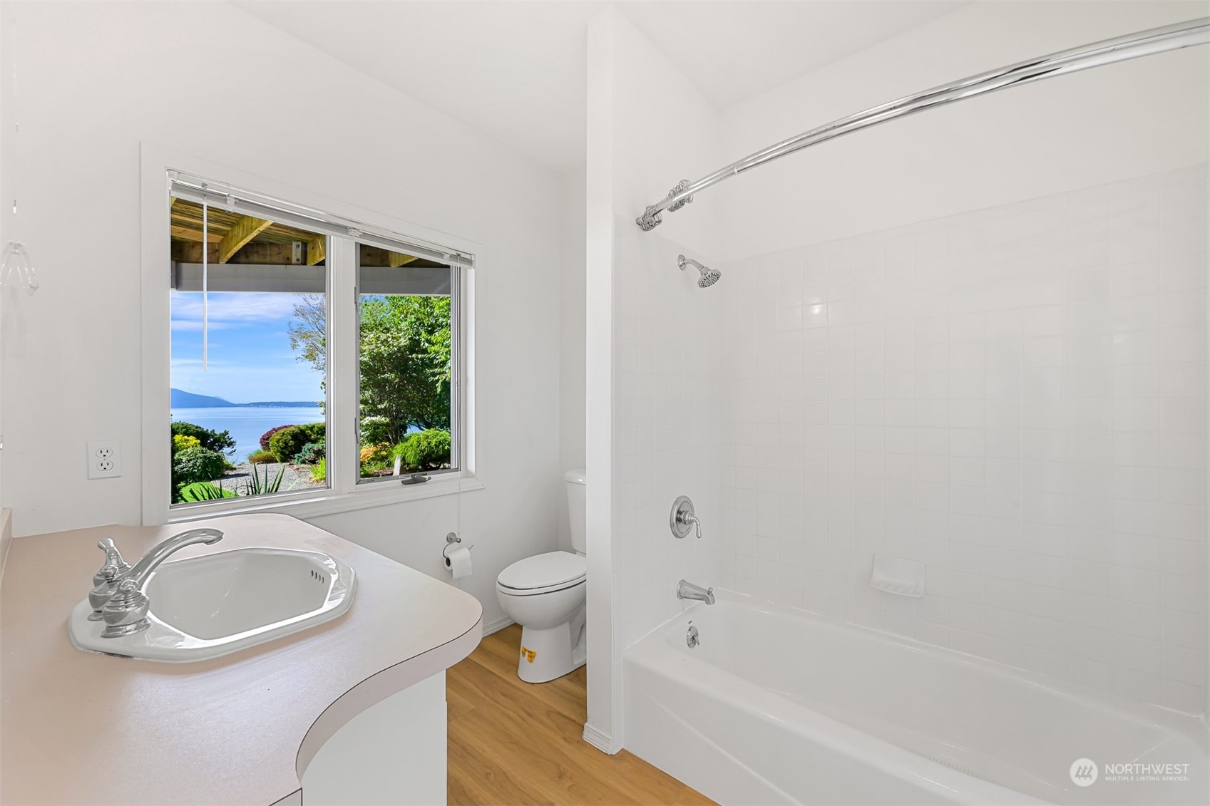 1265 Chuckanut Drive