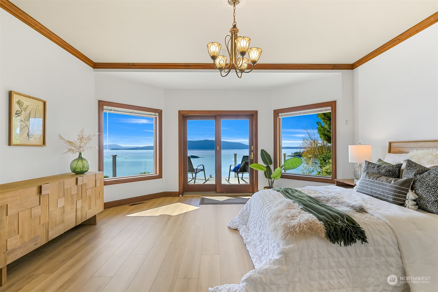 1265 Chuckanut Drive