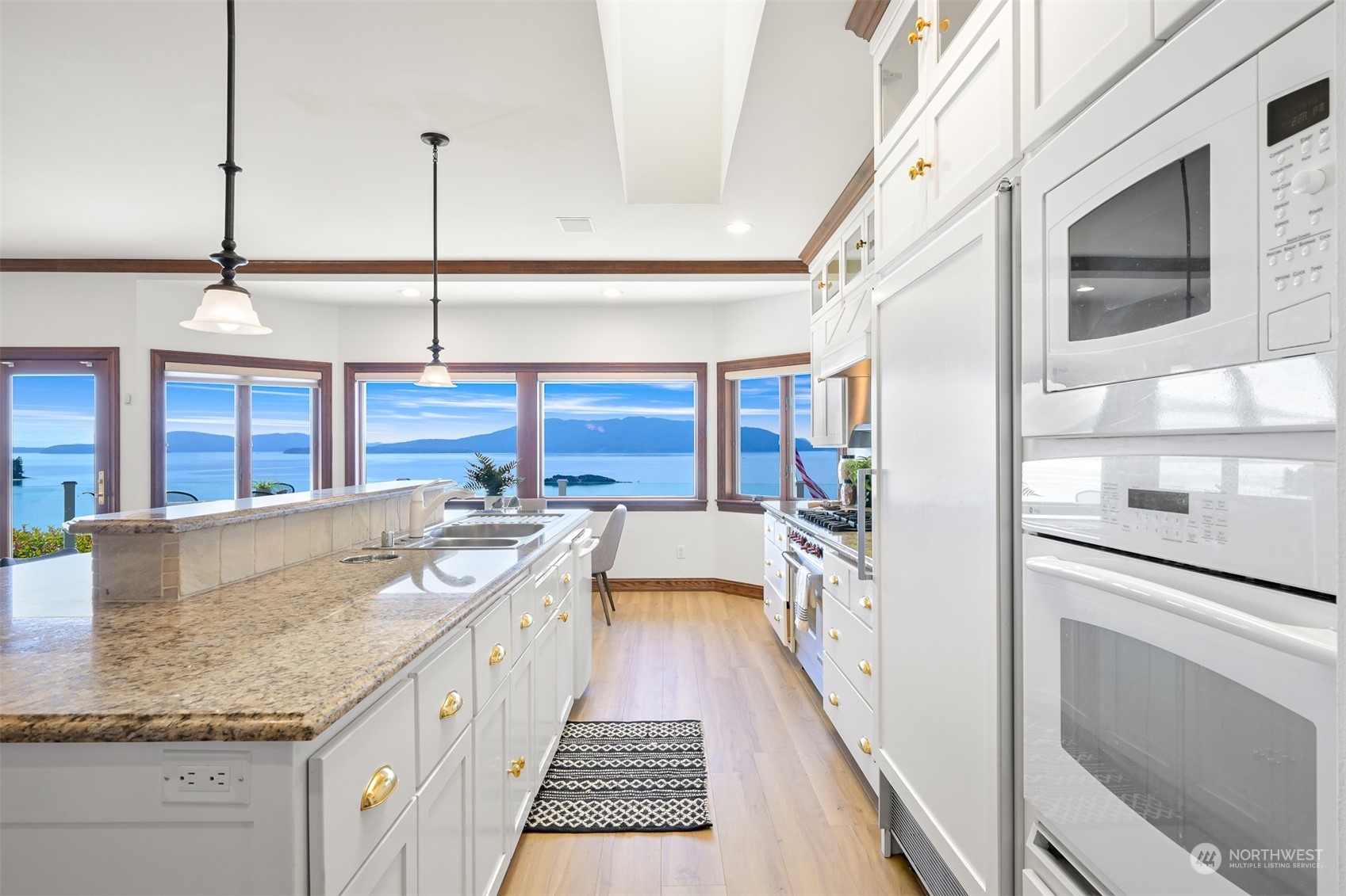 1265 Chuckanut Drive