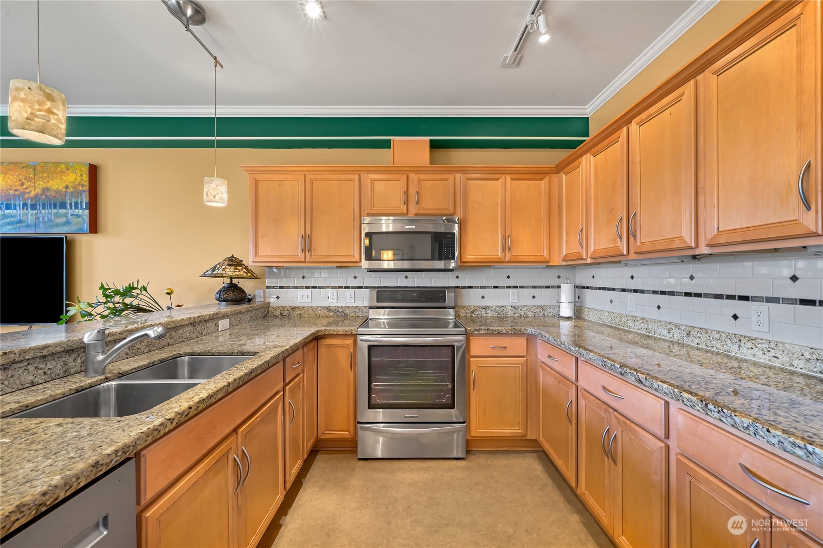 1134 Finnegan Way Unit: 402